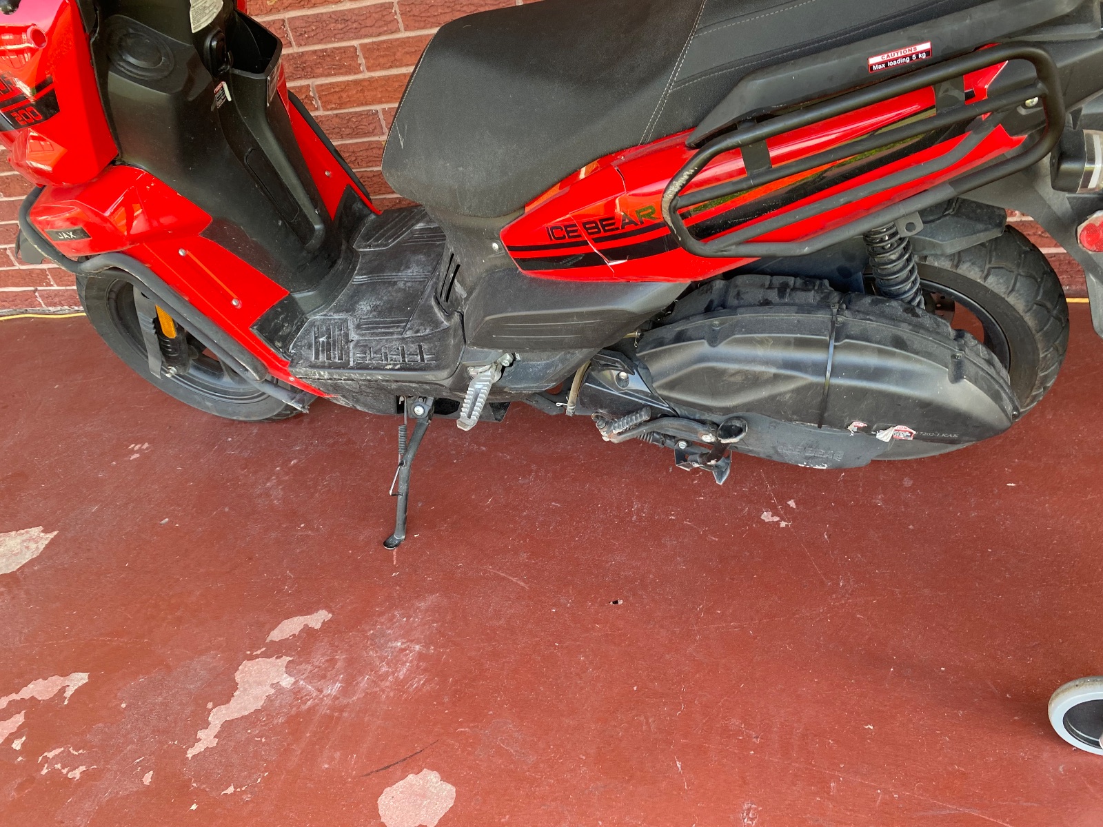 Ice Bear 200 Gas Scooter, 4,253 Miles - Like New - New Orleans, LA, photo 6 of 7
