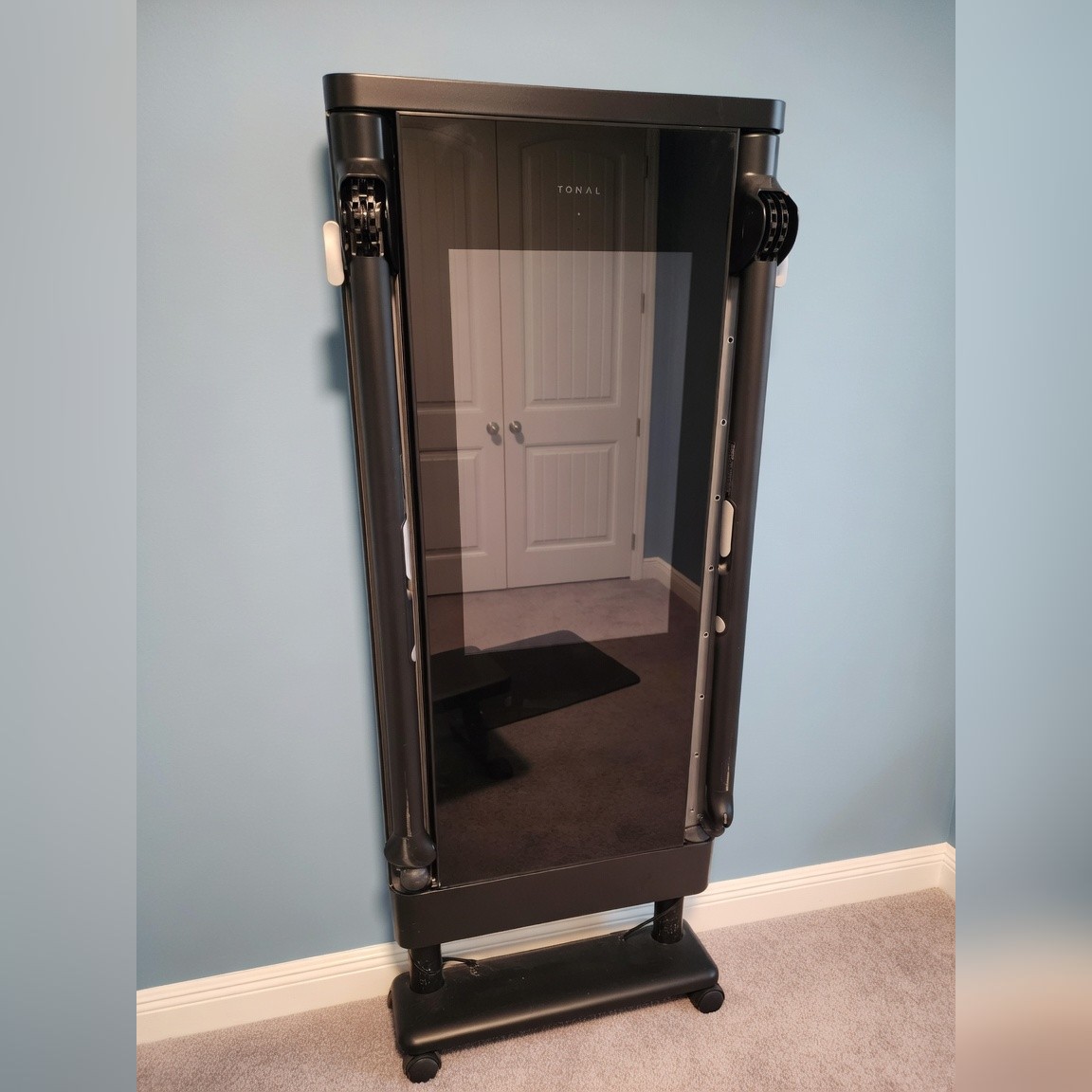 Tonal 1, Includes Bench Rope Smart Bar - Excellent - 2022 - Port St. Lucie, FL