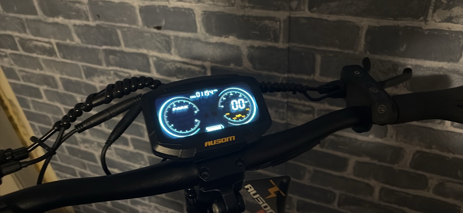 Ausom Gosoul 2 Electric Scooter - Good - Greensboro, NC, photo 6 of 6
