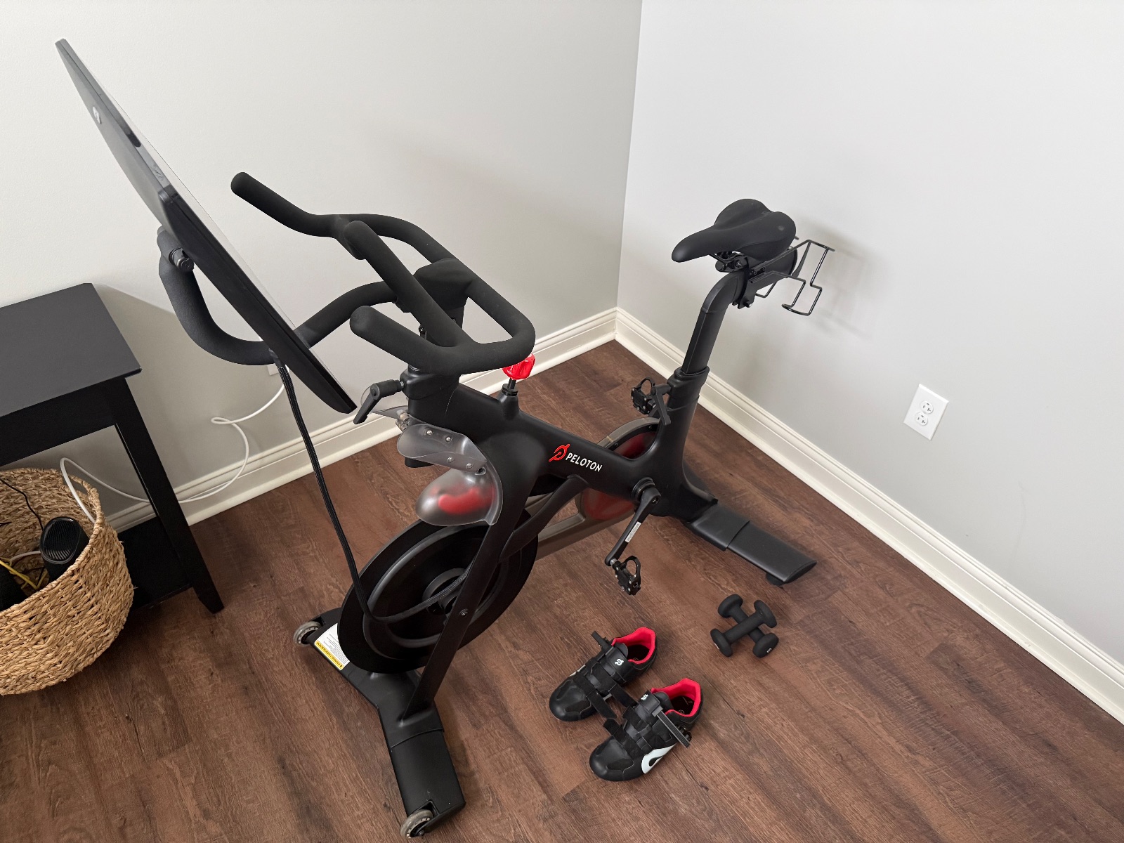 Peloton Bike - Very Good - 2022 - Columbus, OH, photo 3 of 4