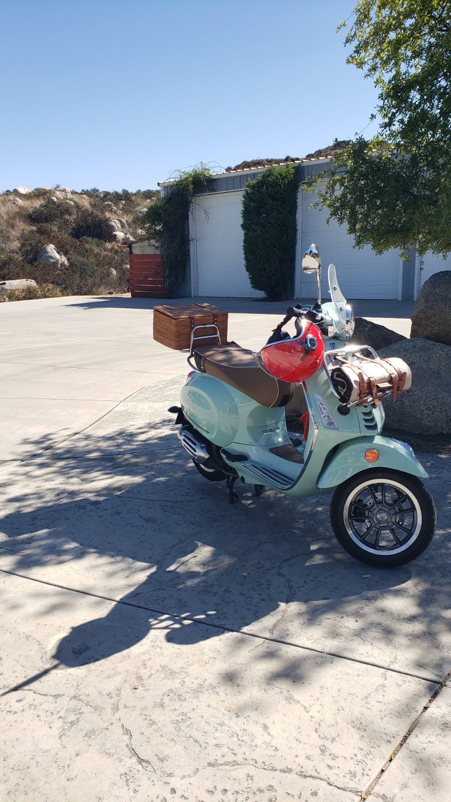 Vespa PicNic 150CC - Like New - 2022 - Temecula, CA, photo 5 of 5