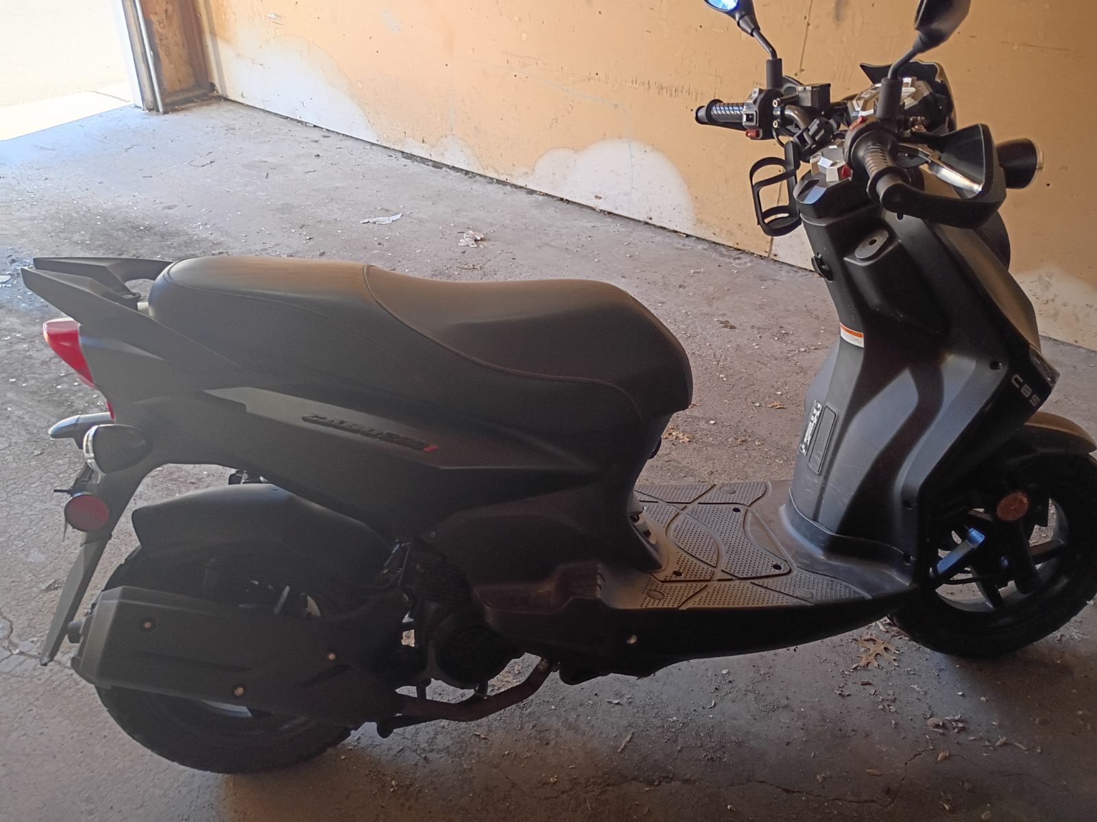 Lance Cabo Scooter - Like New - Nowthen, MN, photo 2 of 4