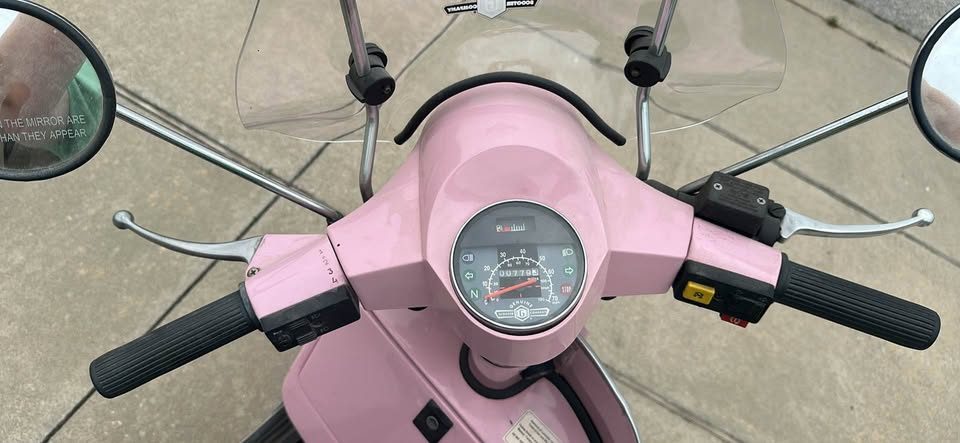 Genuine Stella 150cc - Pink Scooter - Good - 2005 - Glenpool, OK, photo 4 of 6