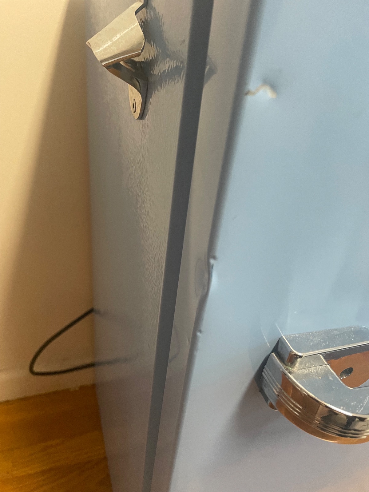 Frigidaire Refrigerator with Adjustable Shelves - Like New - New York, NY, photo 2 of 7