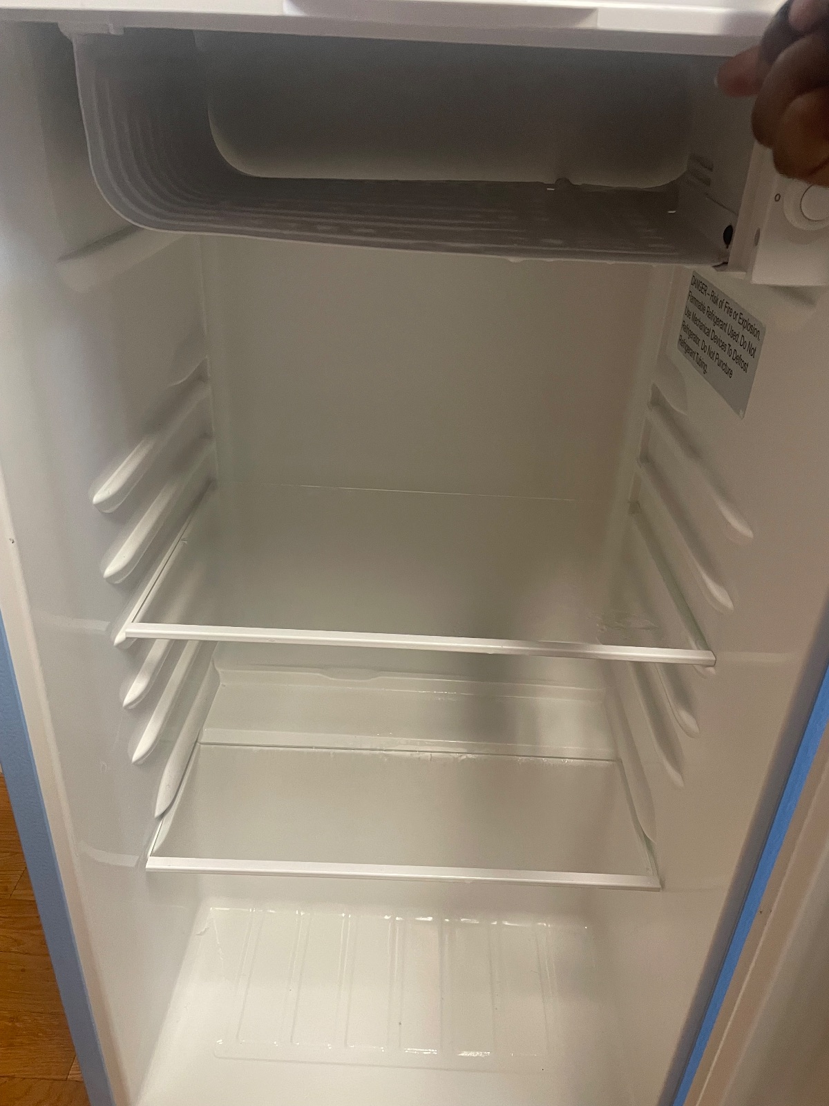 Frigidaire Refrigerator with Adjustable Shelves - Like New - New York, NY, photo 6 of 7