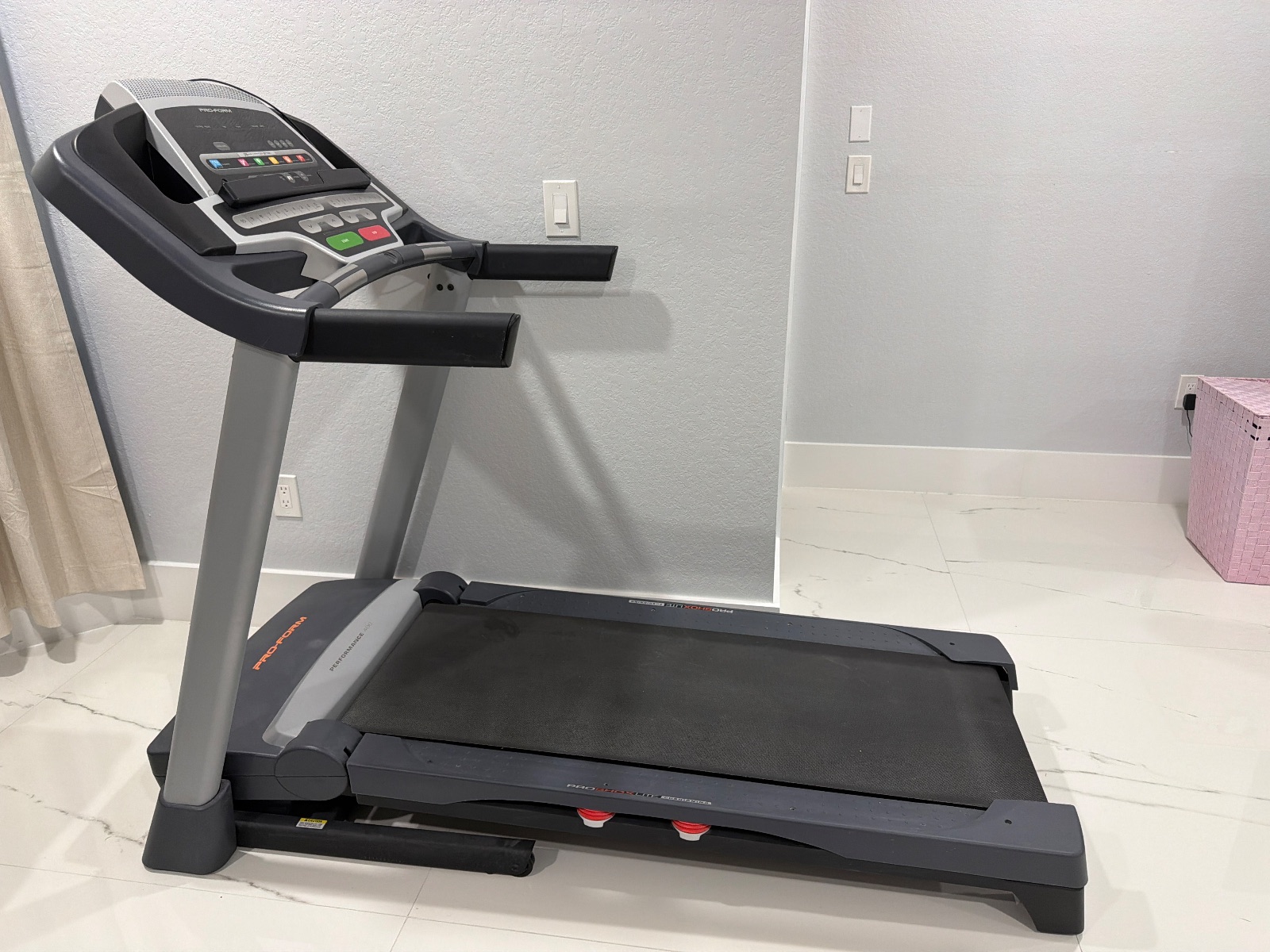 ProForm Performance 400 Treadmill - Good - Boca Raton, FL, photo 2 of 4