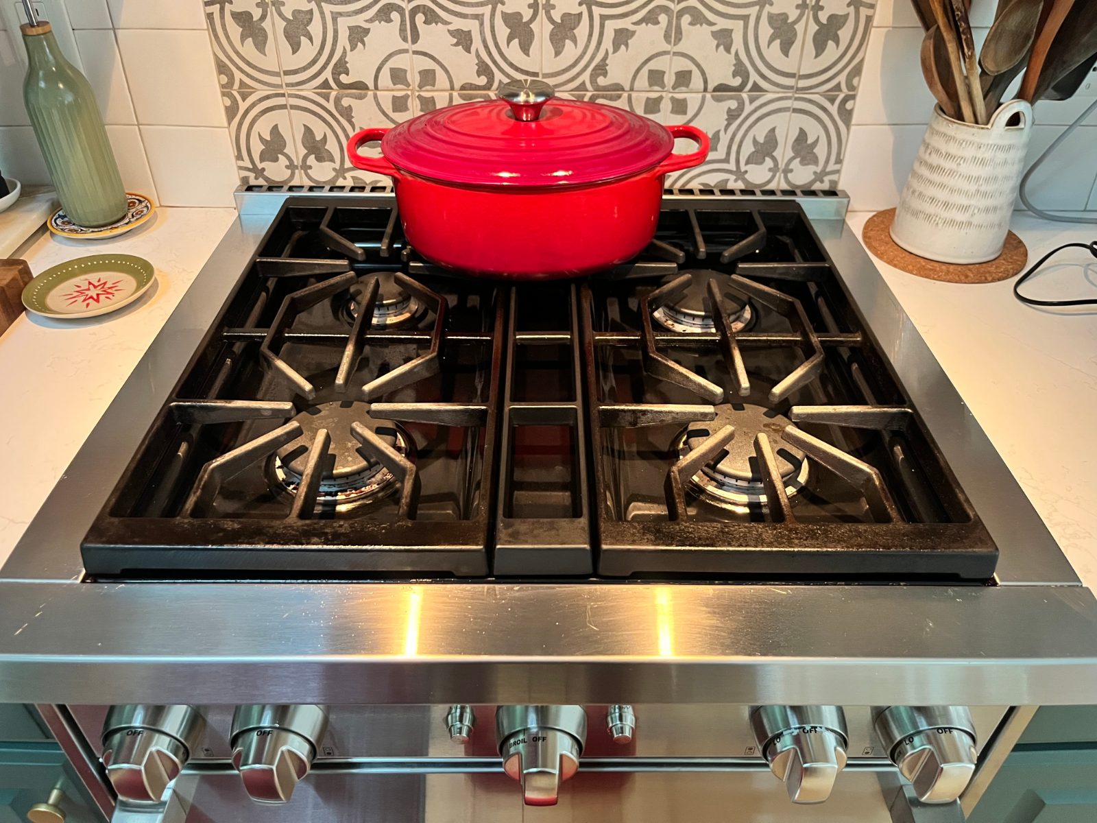 Wolf 30 Inch Gas Range, Stainless Steel - Good - Northampton, MA, photo 2 of 2