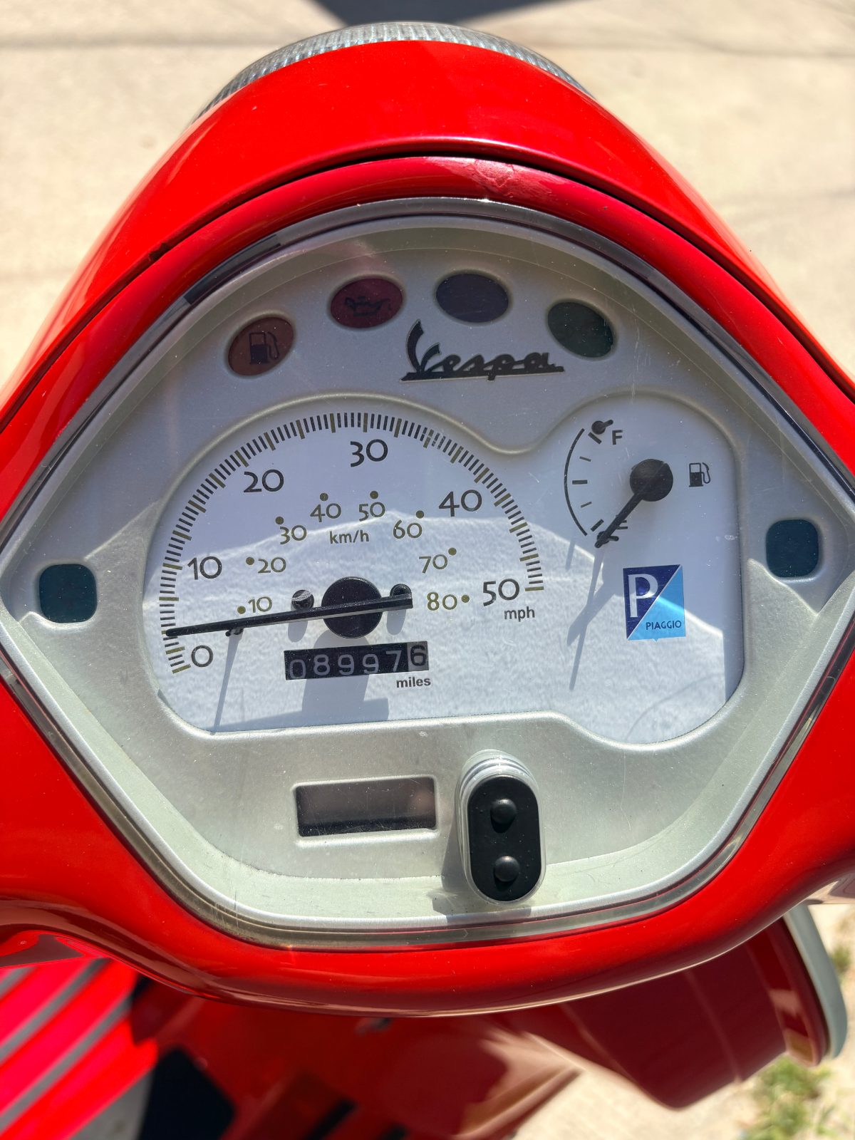 Vespa 50CC Scooter, 8,997 Miles - Good - 2008 - Washington, DC, photo 2 of 12
