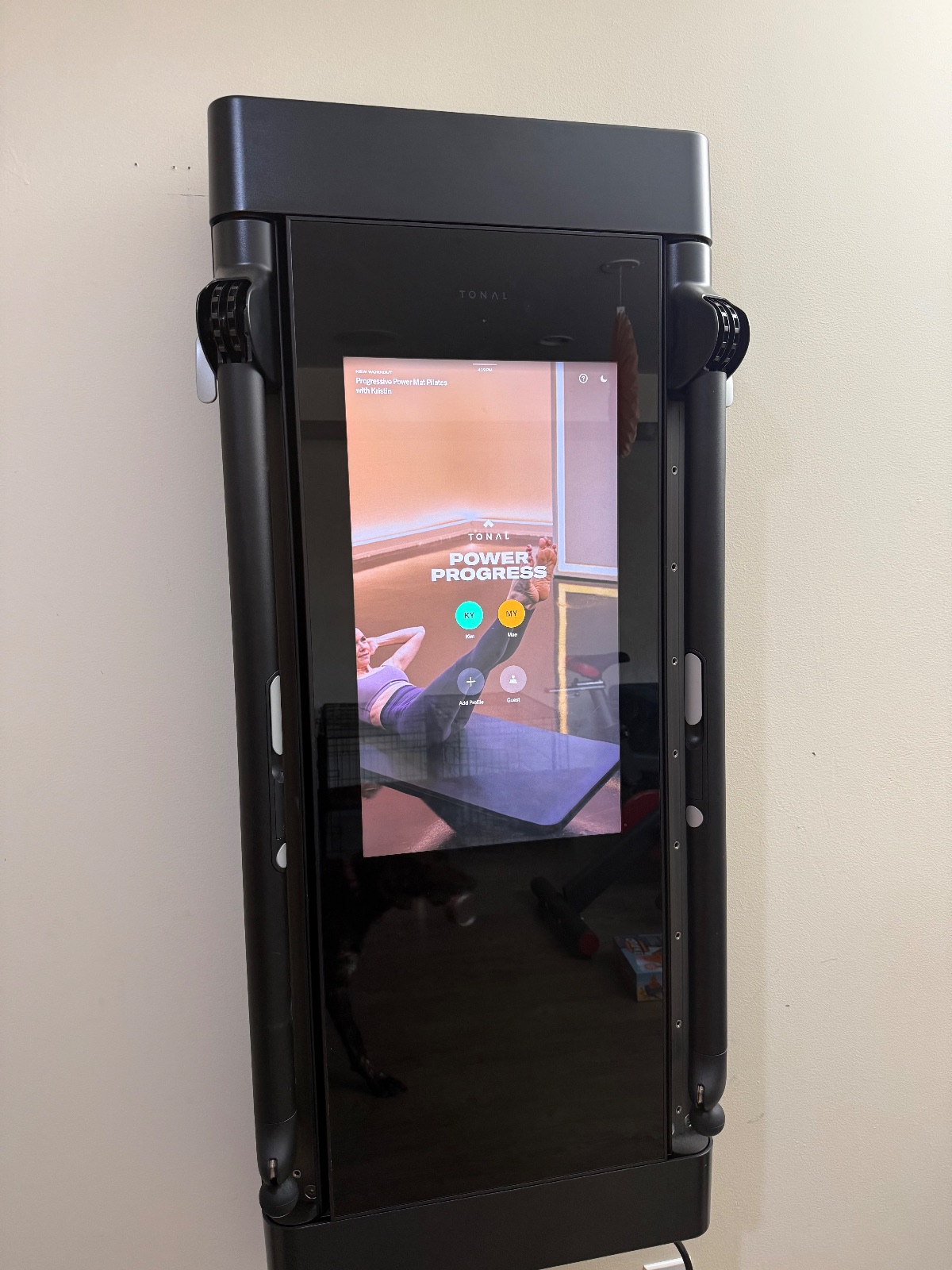 Tonal Home Gym, Large Touchscreen - Excellent - 2022 - Clayton, MO, photo 2 of 4