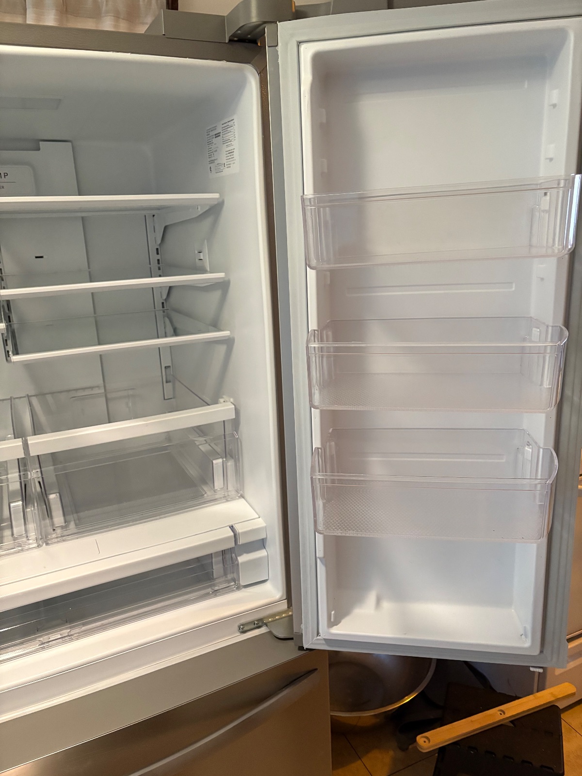 Frigidaire French Door Refrigerator - Good - Dearborn, MI, photo 6 of 7