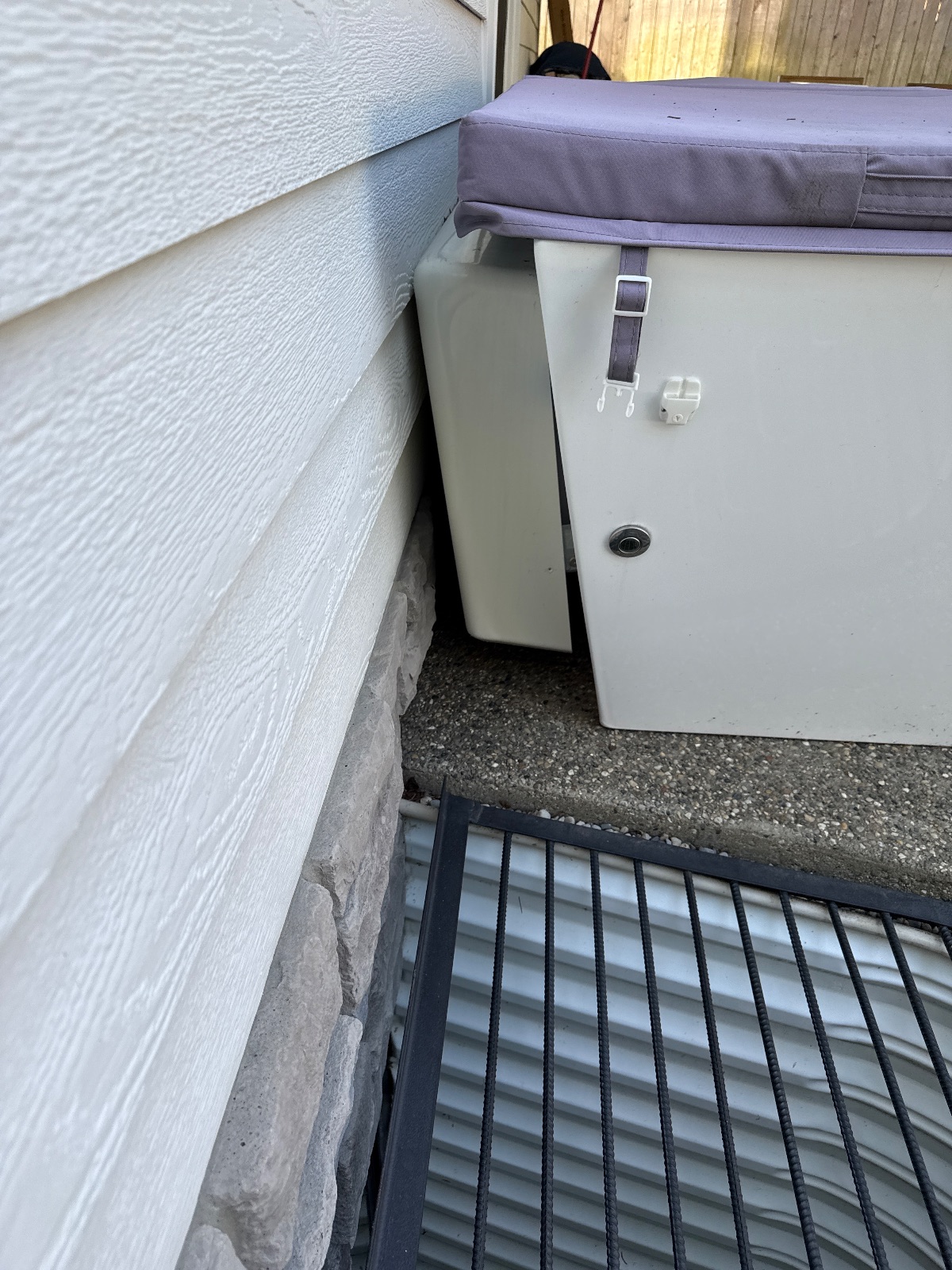 Plunge Storage Bench, Gray Cushion Top - Good - 2022 - Birmingham, MI, photo 4 of 7