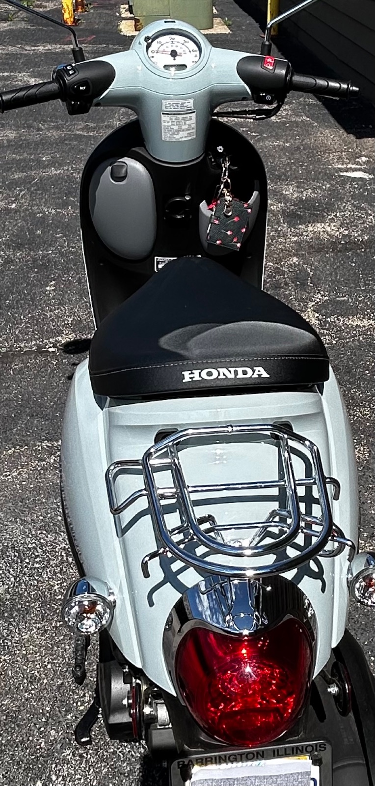 Honda Metropolitan Scooter, 49cc Automatic - Like New - 2022 - Port Barrington, IL, photo 4 of 8