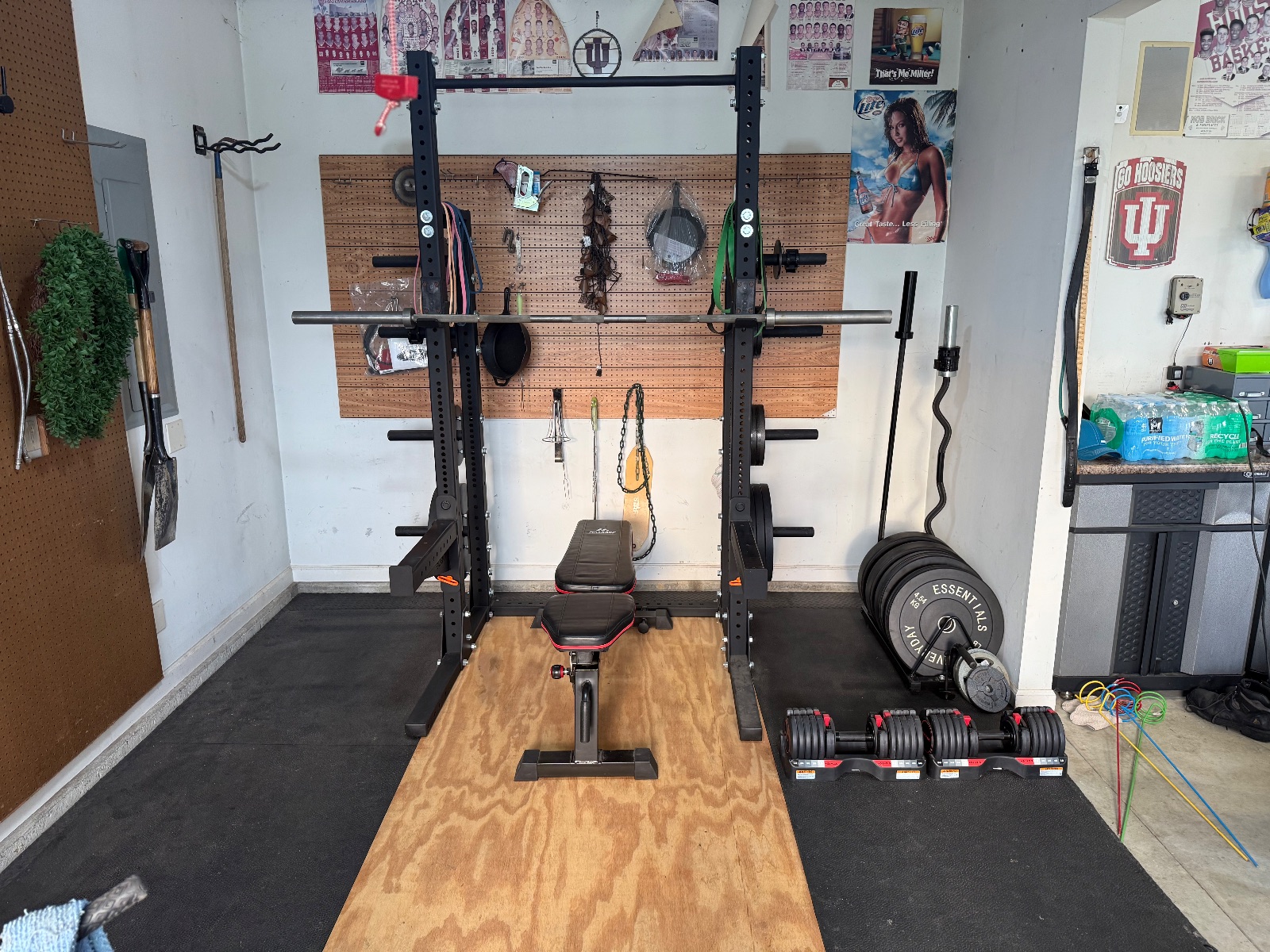 Rogue Power Rack with Adjustable Bench - Good - Churubusco, IN, photo 2 of 7