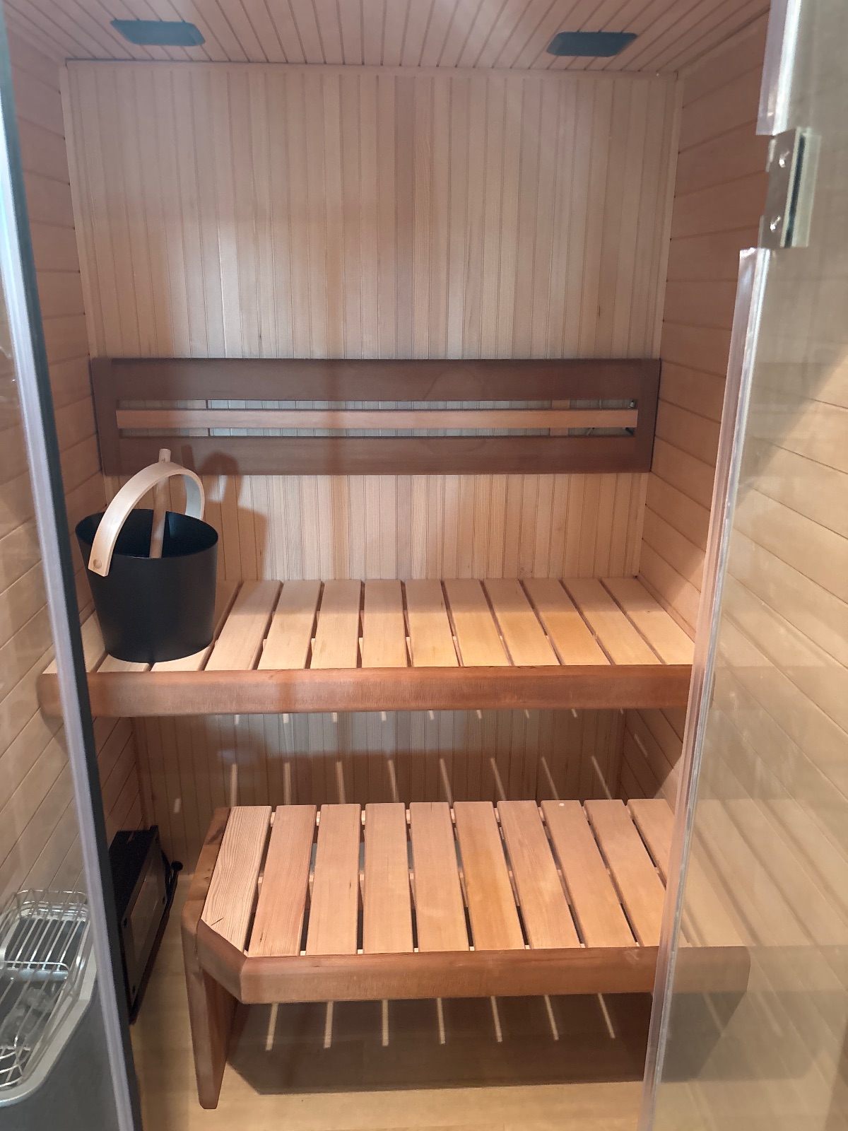 Tylo Halmstad 2 Sauna, 2-Person Traditional - Like New - 2024 - South Lyon, MI, photo 2 of 6