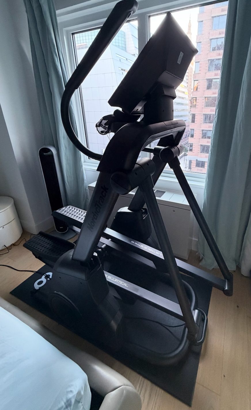 Nordictrack X16 Elliptical - Like New - New York, NY, photo 3 of 4