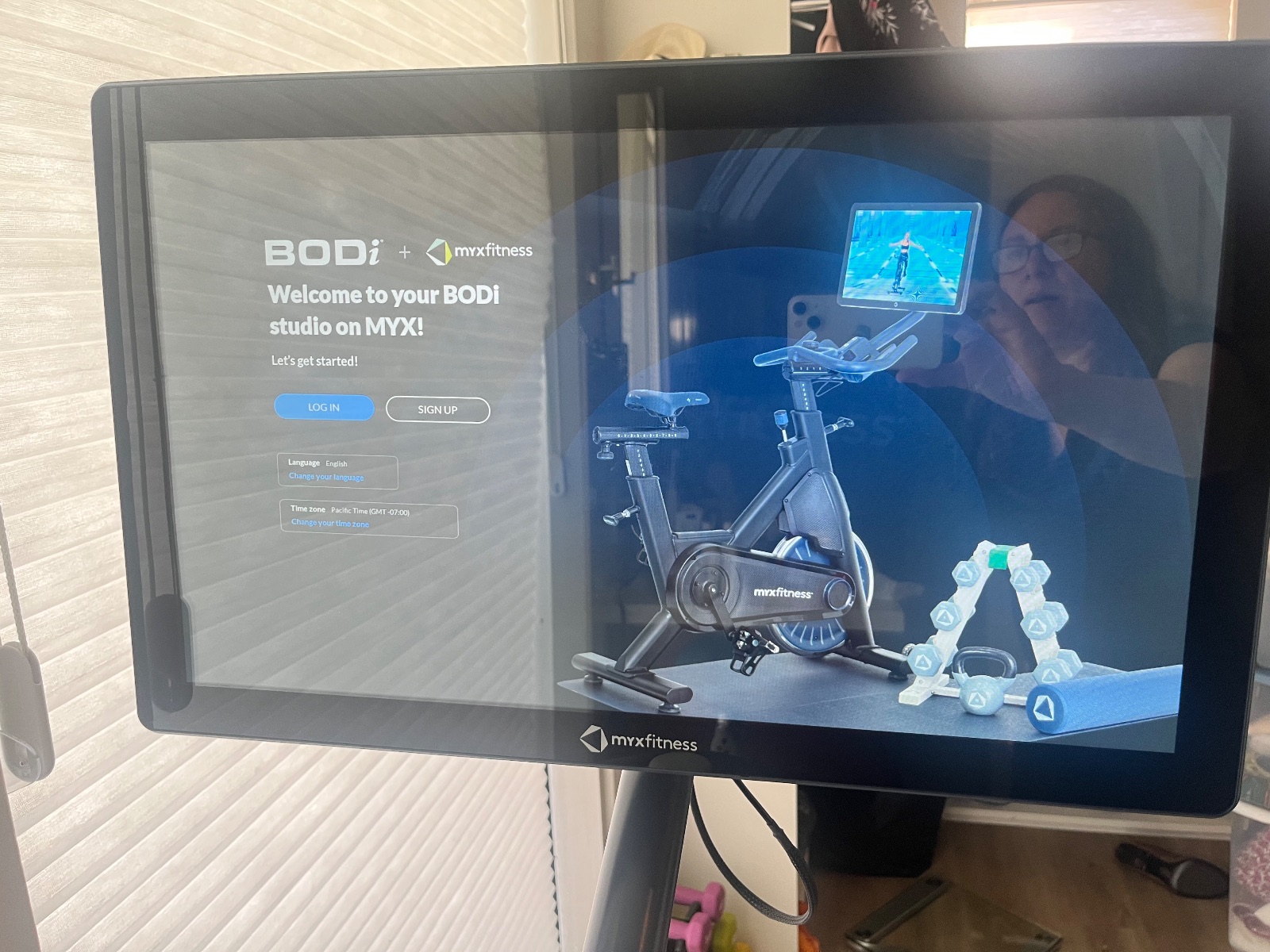 Bodi MYX Fitness Bike, 21.5” Touch Screen, 360 Swivel- Like New – Claremont, CA, photo 5 of 8