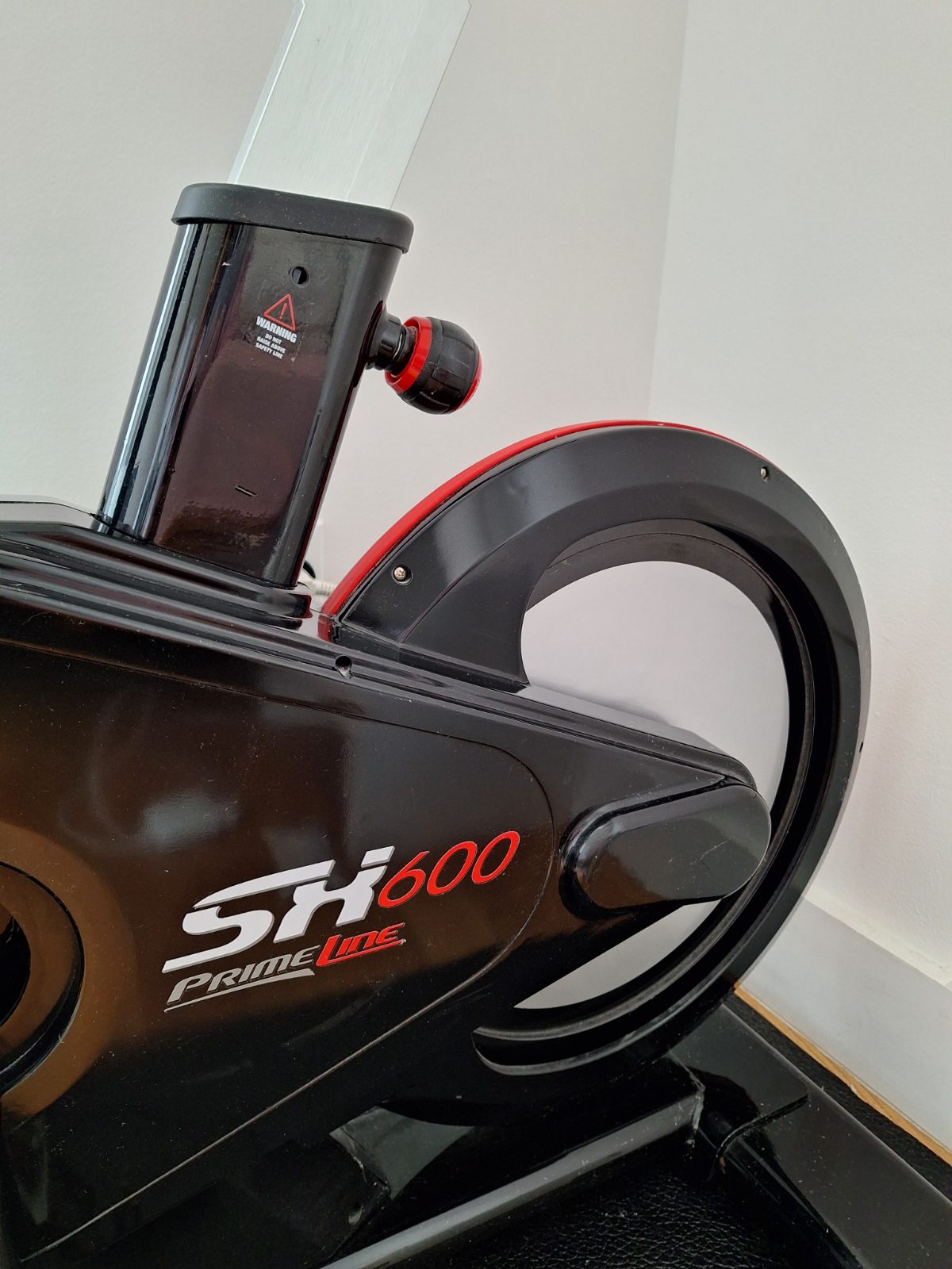 Sportstech SX600 Spin Bike / Indoor Cycling Exercise Bike Peloton Alternative - Excellent - New York, NY, photo 2 of 10