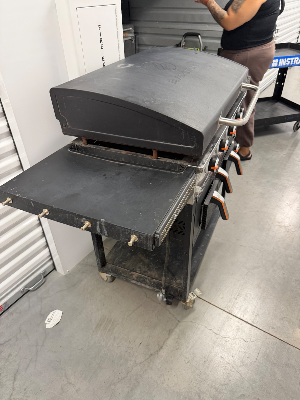 Blackstone 4-Burner Propane Griddle - Good, photo 5 of 5