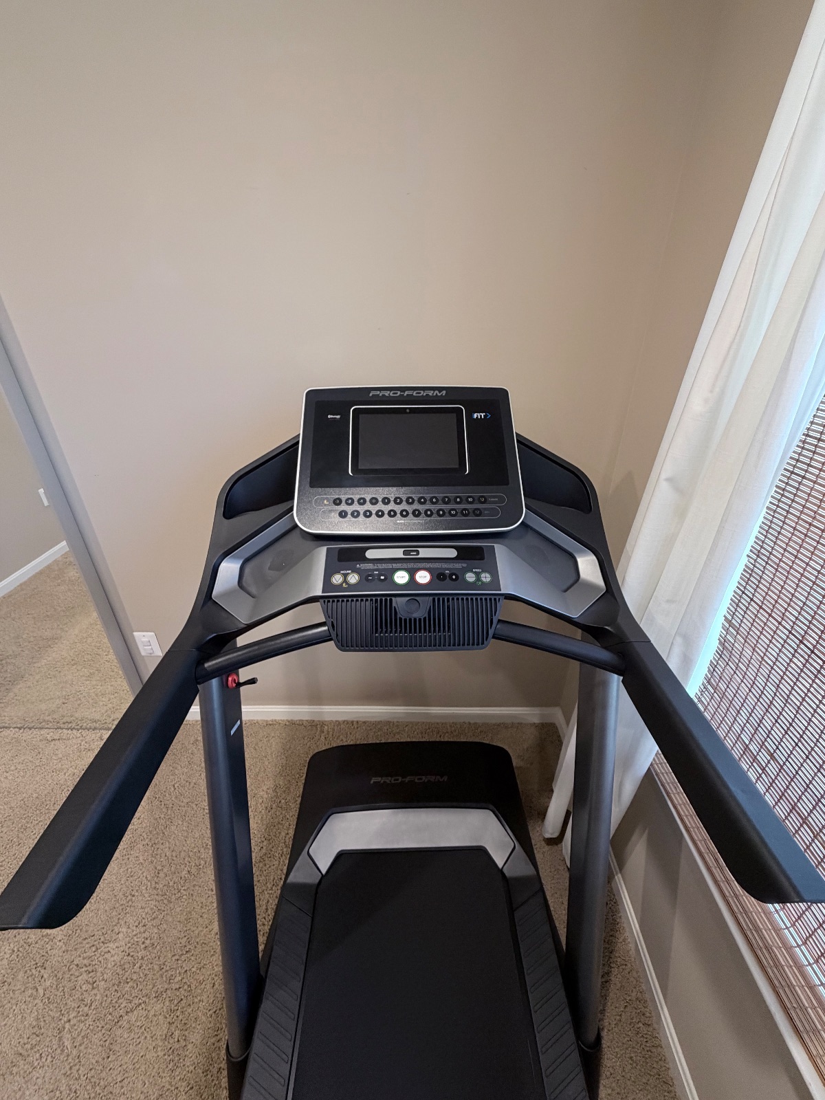 ProForm Folding Treadmill, iFit and Fan - Excellent - 2021 - Fairfax, VA, photo 4 of 8