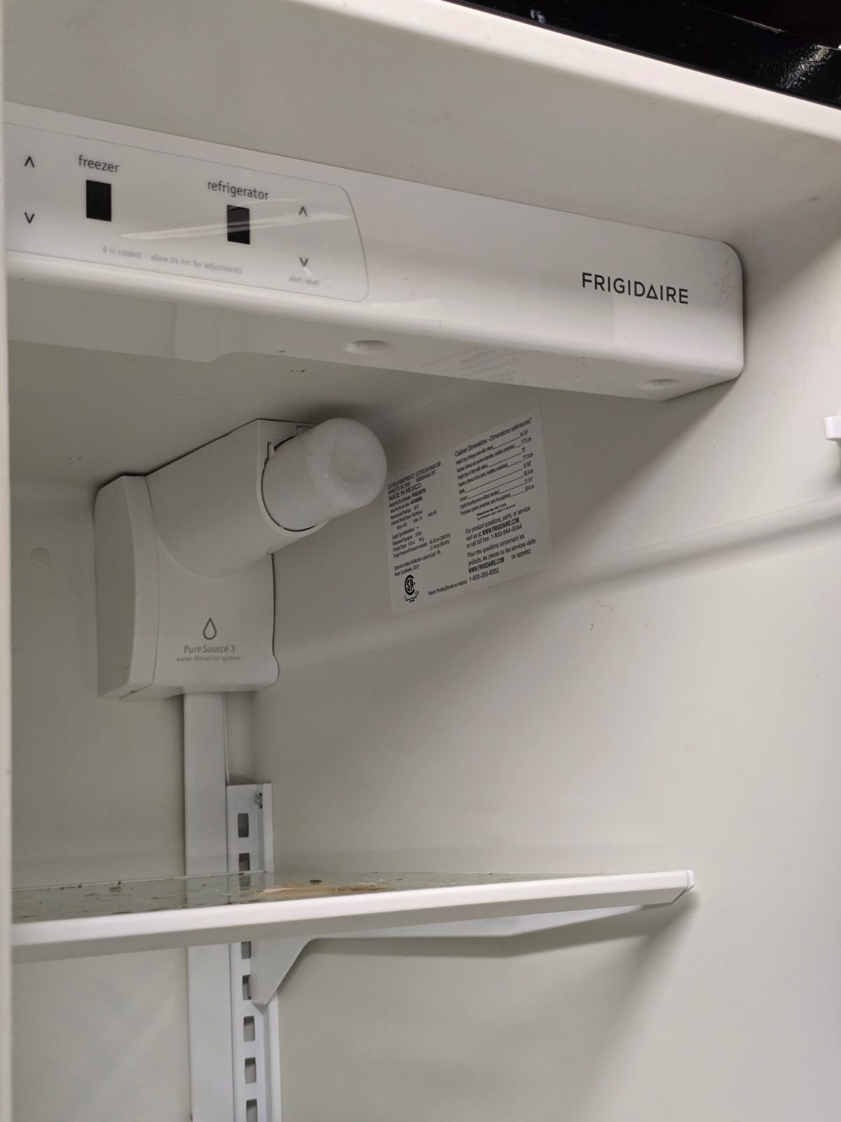 Fridgedaire Side by Side - Like New - Magnolia, OH, photo 2 of 11