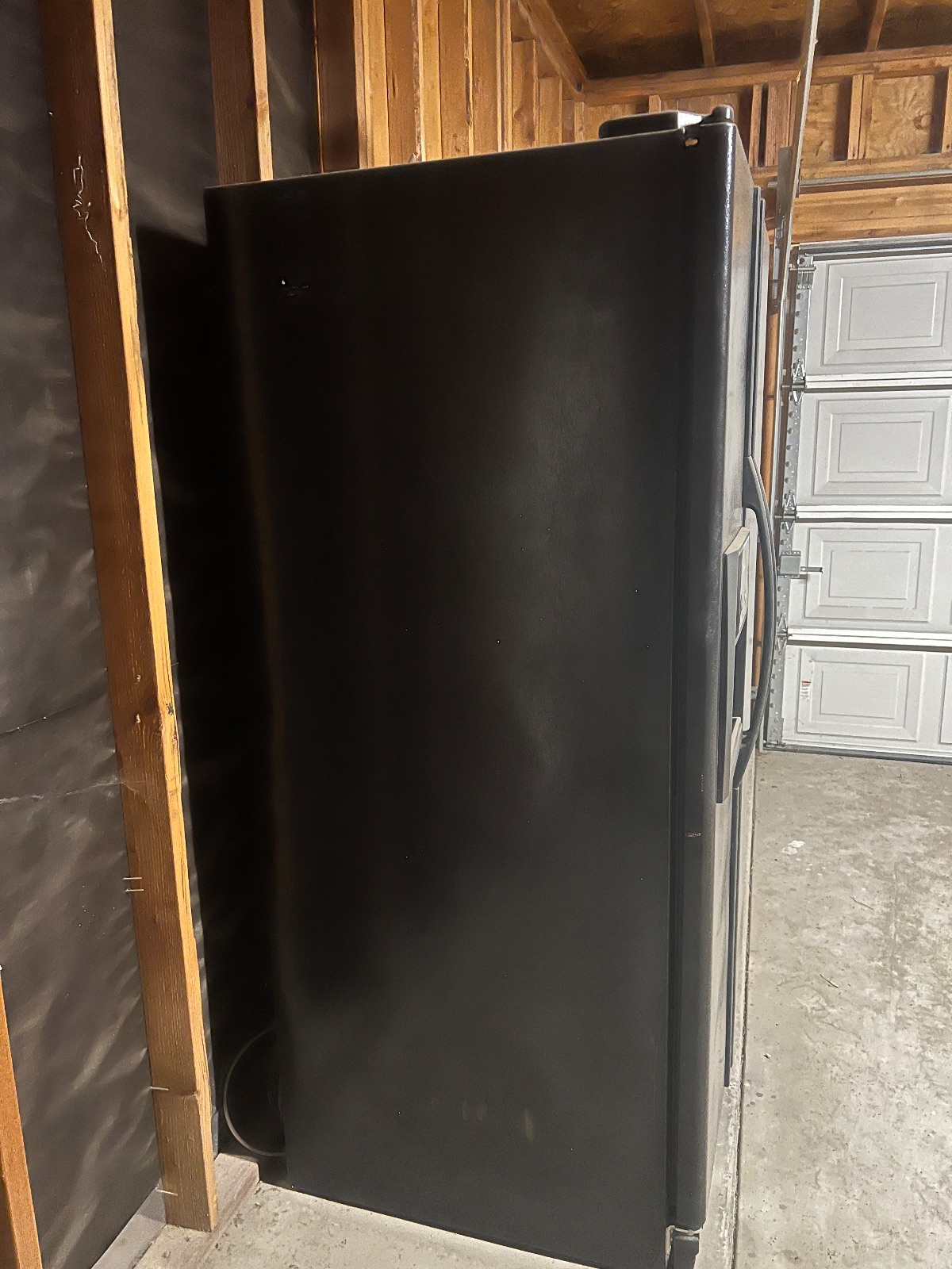 Whirlpool Side-by-Side Refrigerator, Black with Dispenser - Fair - Bakersfield, CA, photo 3 of 4