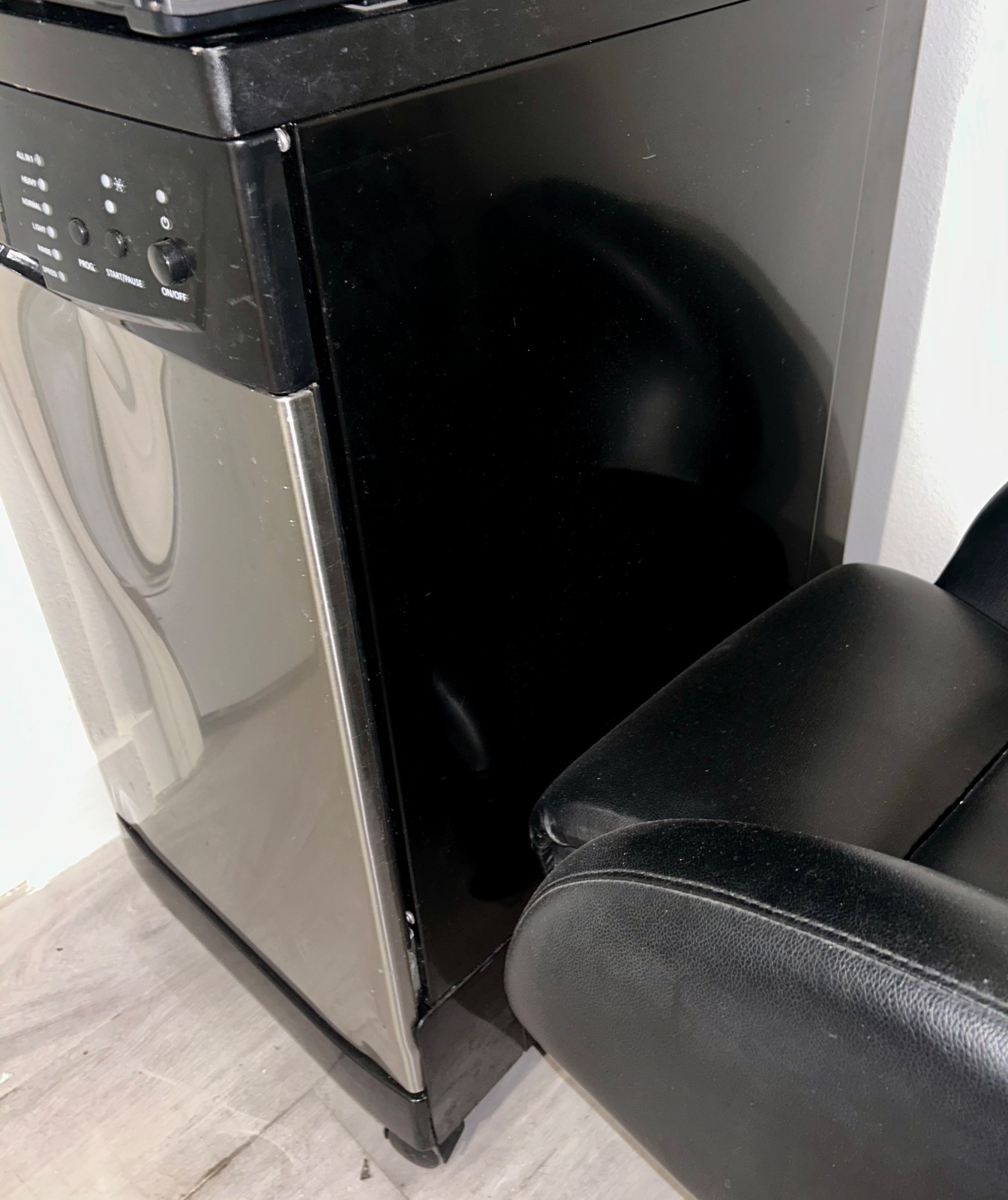 SPT Portable Dishwasher SD-9241SS - Good - Los Angeles, CA, photo 2 of 2