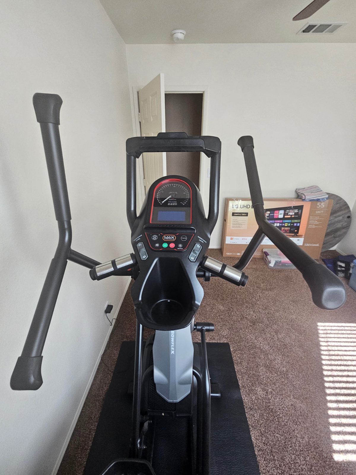 Bowflex Max Trainer M6, Includes Mat - Like New - 2020 - San Bernardino County, CA, photo 3 of 3