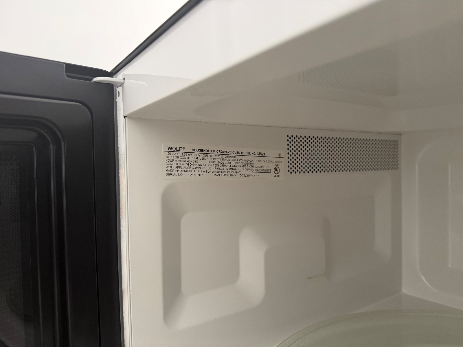 Wolf 24" Black Countertop Microwave - Good - Sunrise, FL, photo 3 of 7