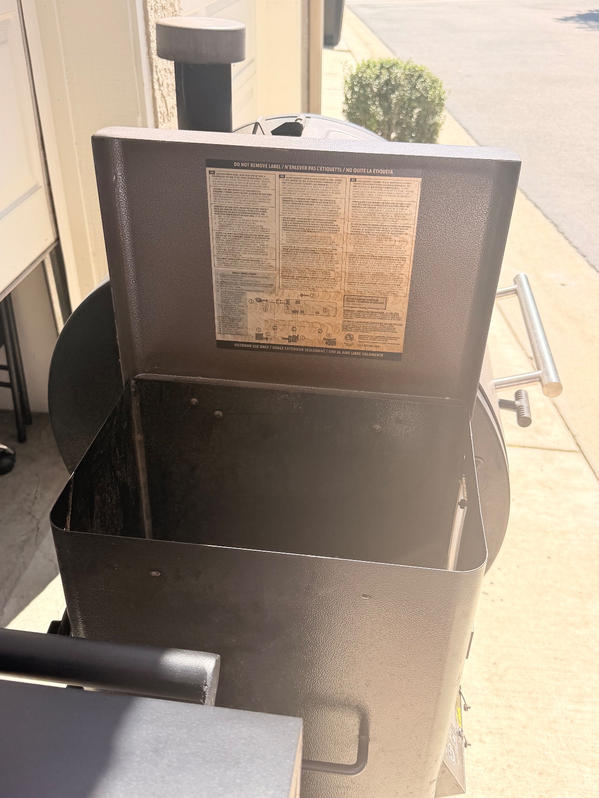 Cabela's Pro Series Pellet Grill - Like New - Thousand Oaks, CA, photo 5 of 12