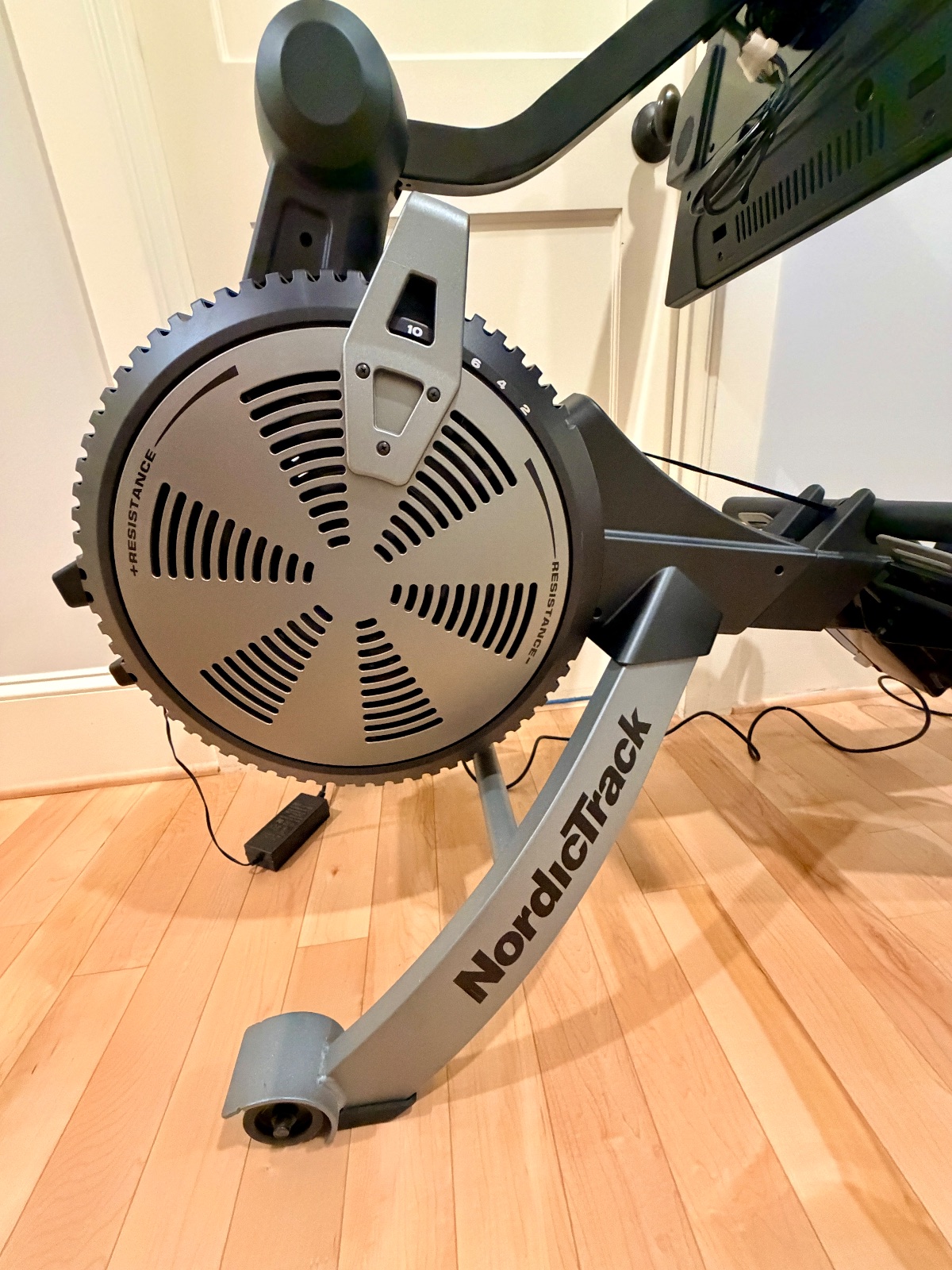 NordicTrack Rower RW900 - Like New - Arlington, VA, photo 6 of 9