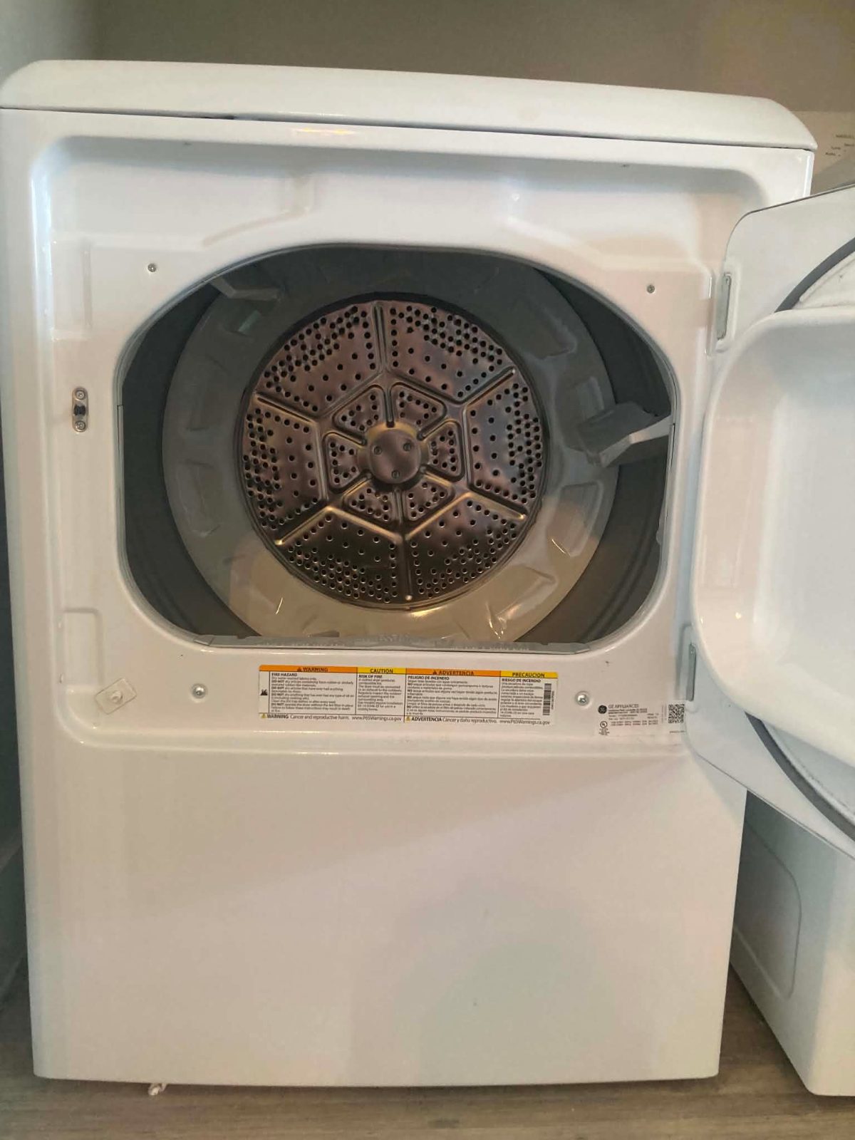 Hotpoint Washer and Dryer - Like New - Fort Worth, TX, photo 5 of 6
