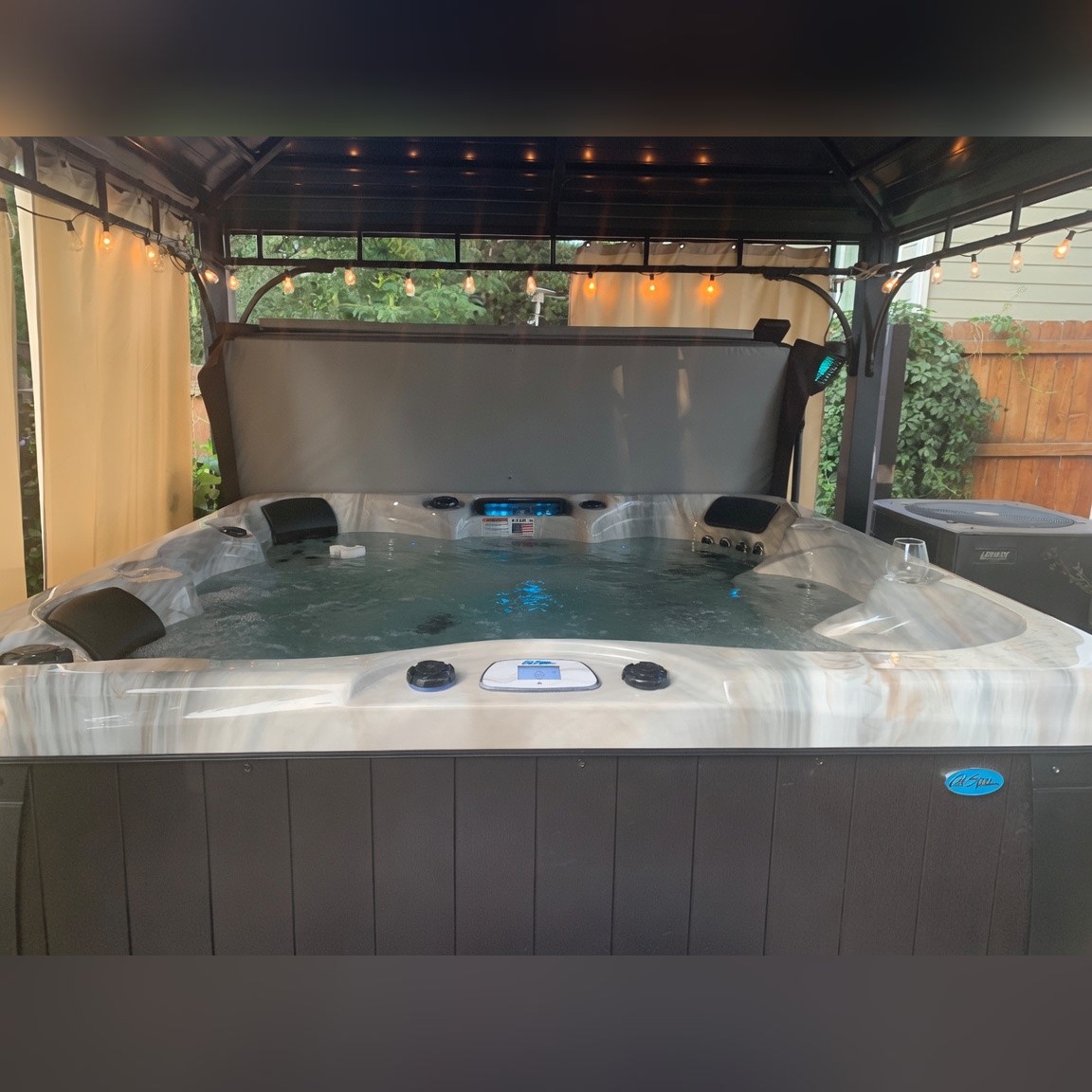 Cal Spas Hot Tub 2020,Marble Shell - Excellent - Parker, CO