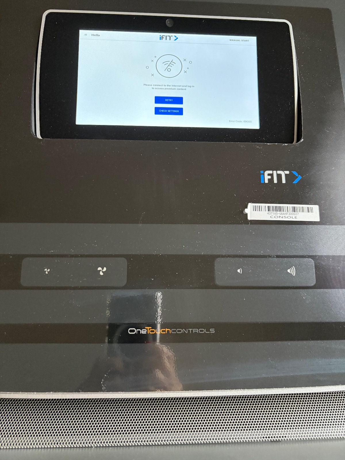 NordicTrack EXP7i Treadmill, Includes Mat - Excellent - 2022 - New York, NY, photo 4 of 6