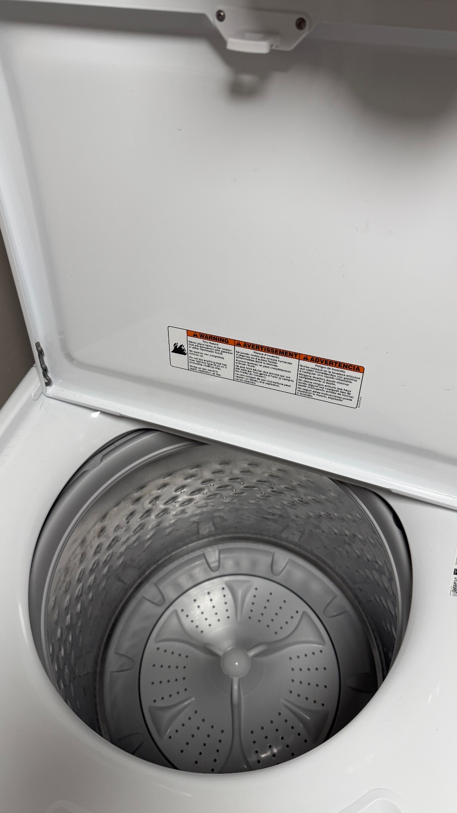 Washing Machine and Dryer Set - Like New - Hendersonville, TN, photo 3 of 5