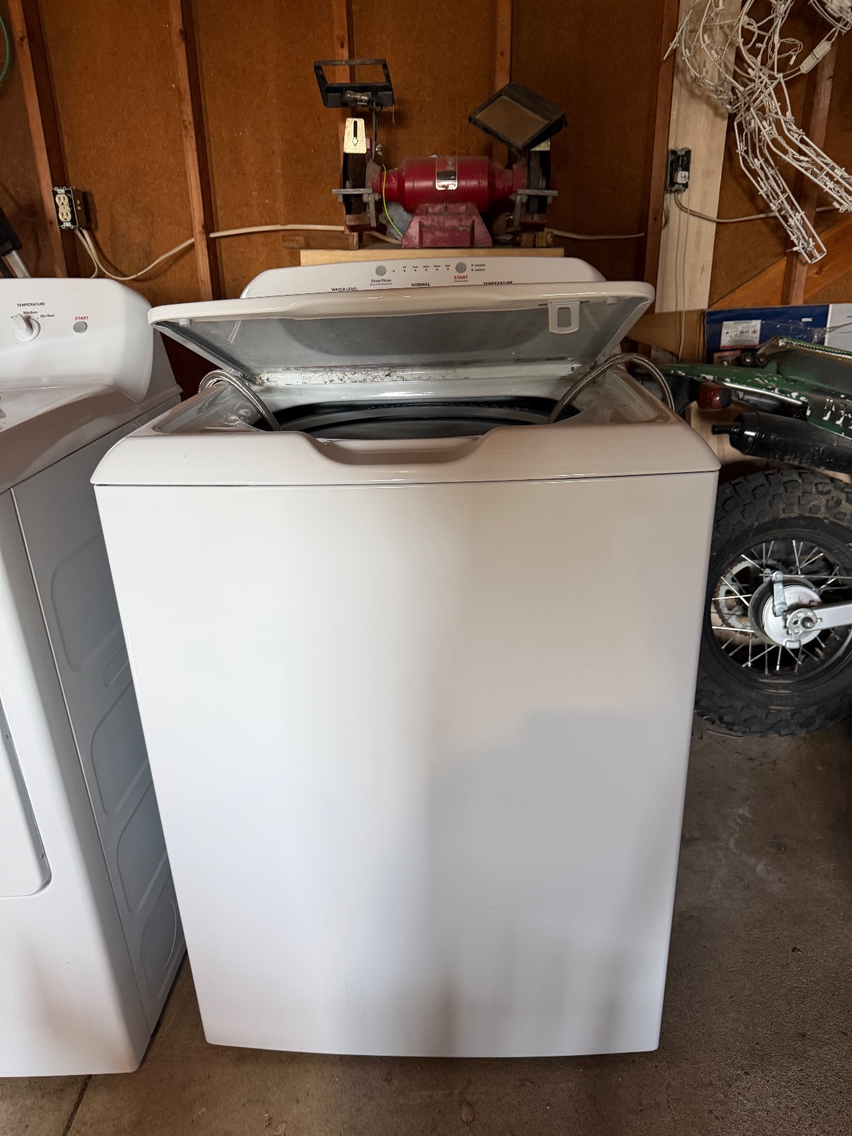 Washer & Dryer – Omaha, NE, photo 2 of 4