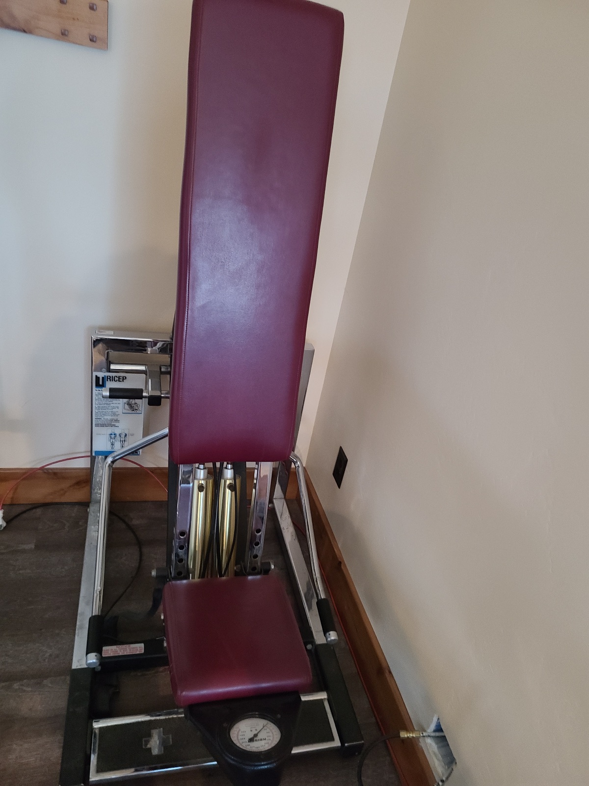Keiser Air 250 Arm Curl Machine - Like New – Holden, UT, photo 3 of 11