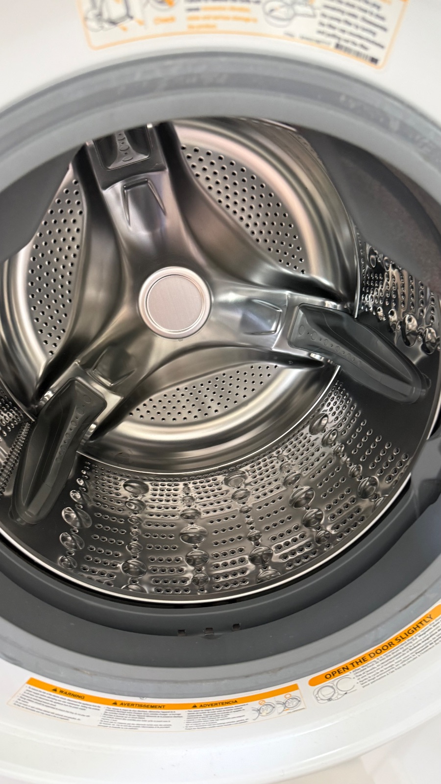 LG WM3250HWA Washer DLEX3250W Dryer Stacked Set - Like New - 2014 – San Francisco, CA, photo 8 of 11