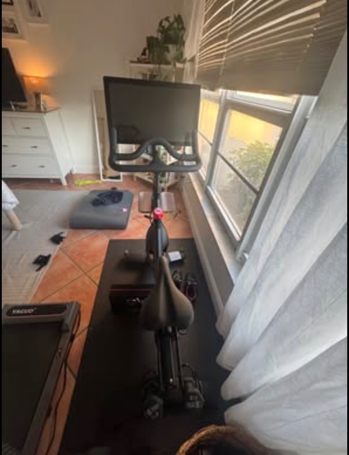 Peloton Bike, Includes Shoes Mat Weights - Very Good - 2020 – Pompano Beach, FL, photo 2 of 4