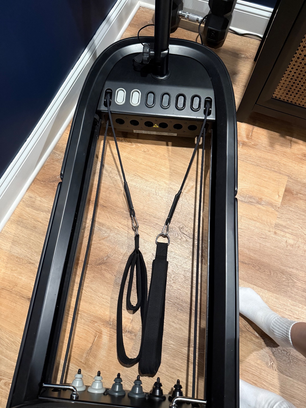 Frame Fitness Reformer, Midnight Color, Includes Accessories - Like New – Richmond, VA, photo 4 of 6