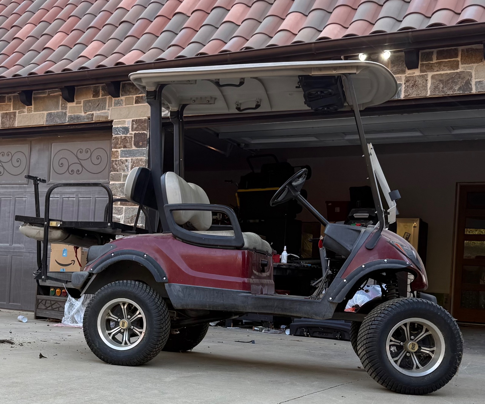 Yamaha Golf Cart - Good - 2013 - Cross Timber, TX, photo 2 of 5