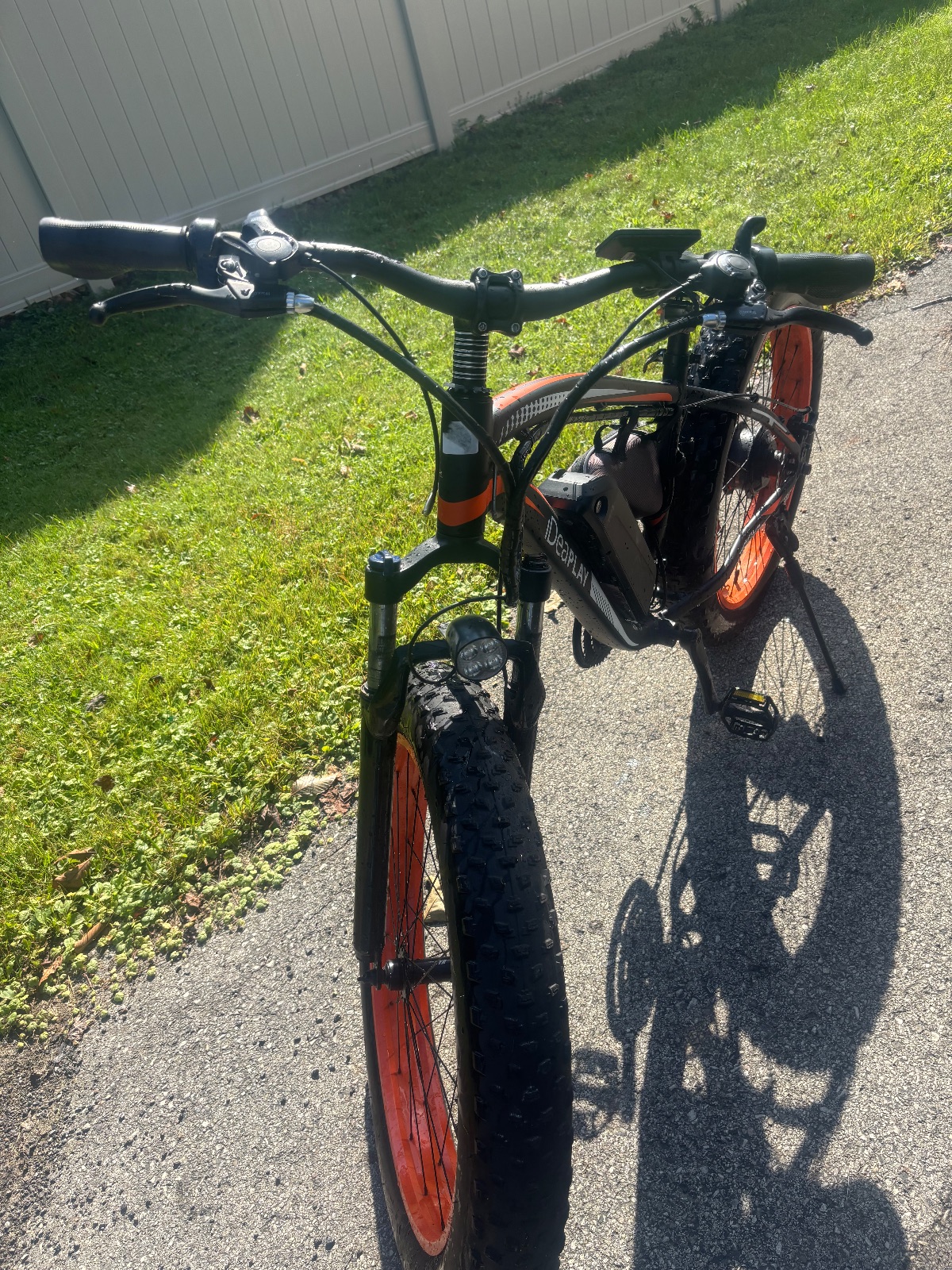 IDeaplay Electric Fat Bike, Class 2 Throttle - Like New – Gibsonia, PA, photo 4 of 5