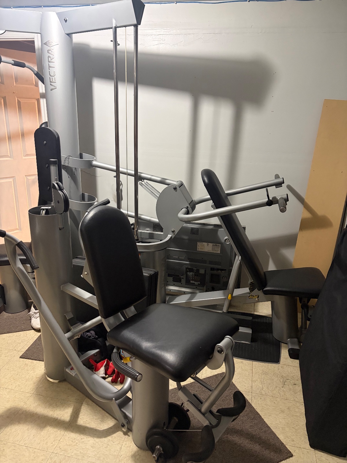 Vectra Multi-Station Home Gym - Like New – Queens, NY, photo 3 of 4