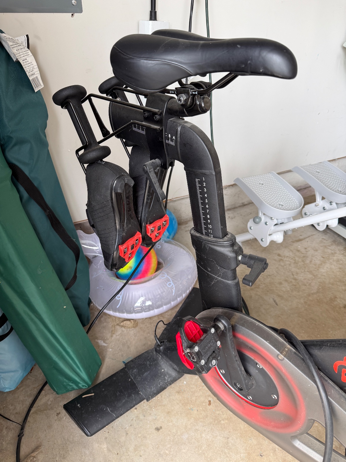 Peloton Bike, Minor Cosmetic Wear - Excellent – Denton, TX, photo 2 of 5