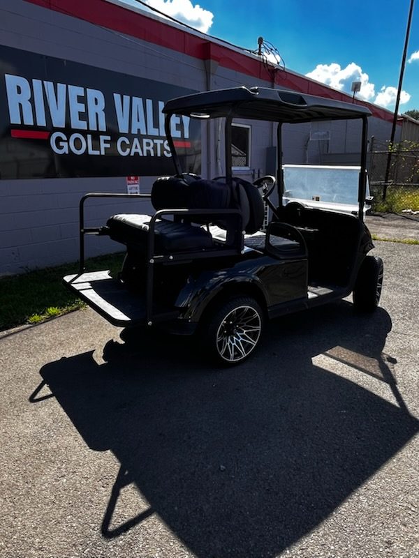EZ-GO Golf Cart, Black Finish - Like New – Bryant, AR, photo 2 of 6