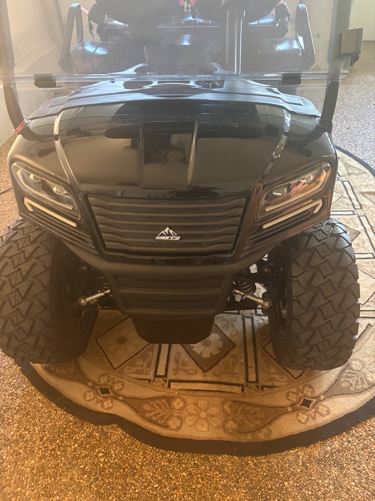 Sierra LSV 2+2 Golf Cart, Black Lithium 4 Seater - Like New - 2025 – Powell, OH, photo 4 of 9