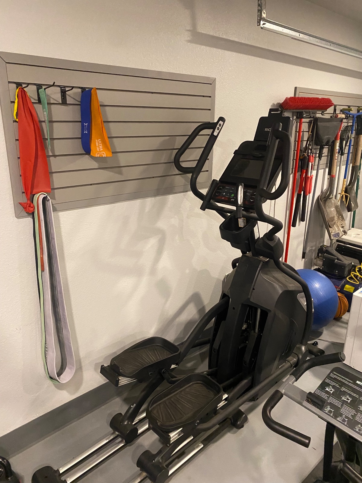 Sole E95 Elliptical - Good - Humble, TX, photo 2 of 2
