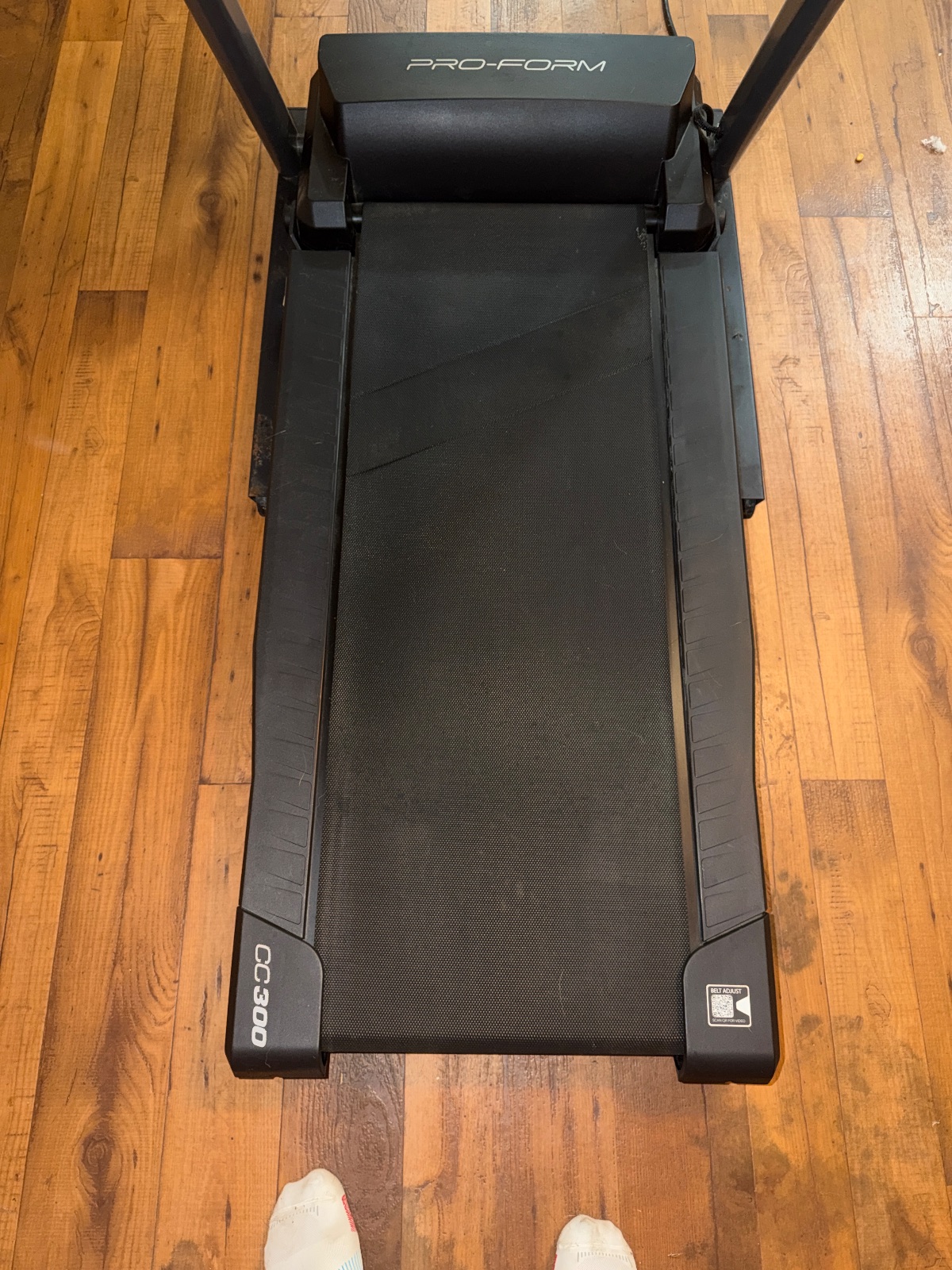 ProForm CC300 Treadmill, Heart Rate Monitor - Excellent - 2021 - Edinburg, TX, photo 3 of 6