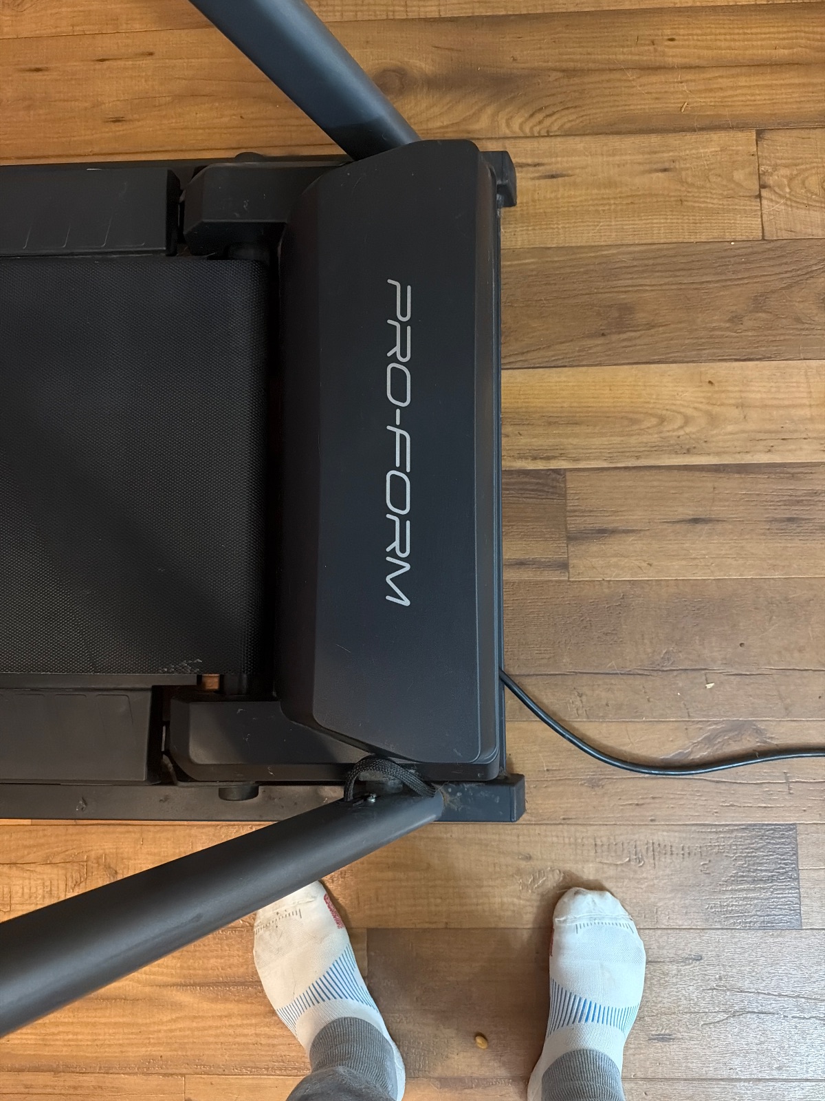 ProForm CC300 Treadmill, Heart Rate Monitor - Excellent - 2021 - Edinburg, TX, photo 4 of 6