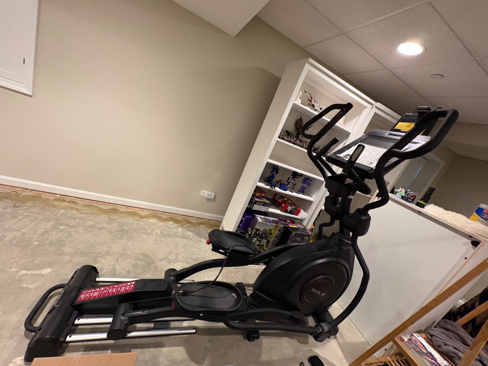 Sole E95 Elliptical, Premium Home Cardio - Like New – Lake Zurich, IL, photo 2 of 3