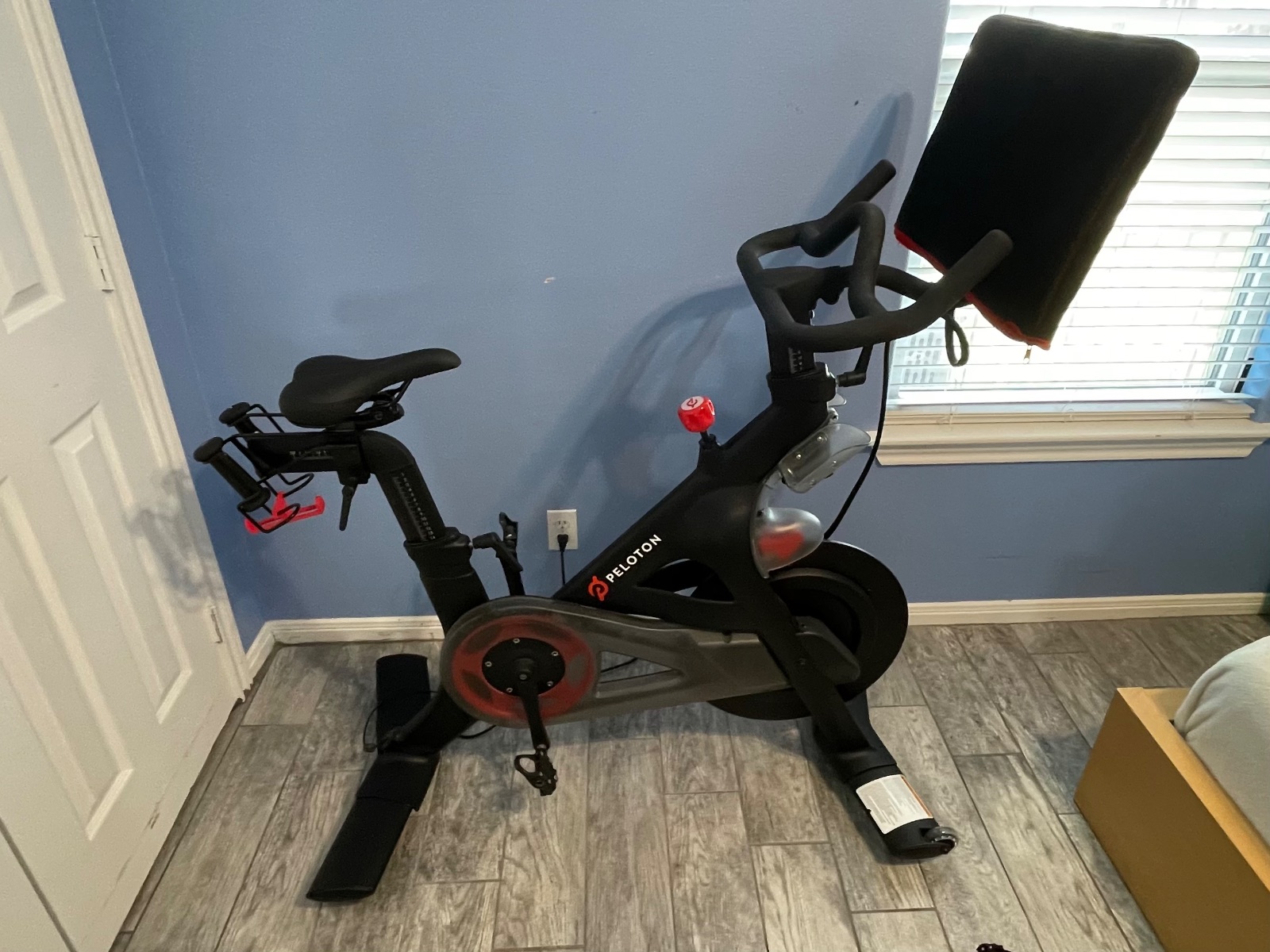 Peloton - Excellent - Galveston, TX, photo 3 of 3